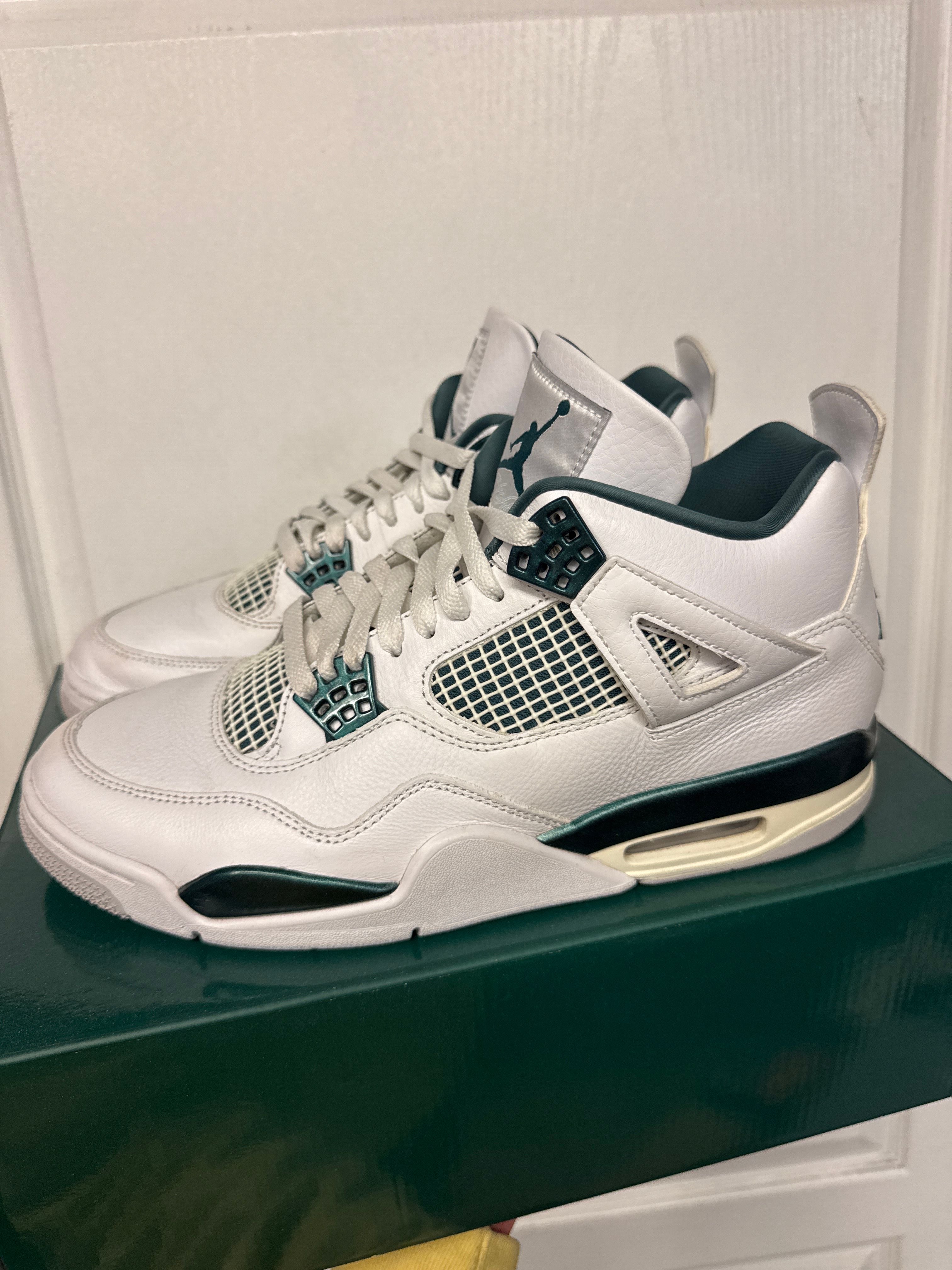 Jordan 4 Retro Oxidized Green - Lightly Used, OG All