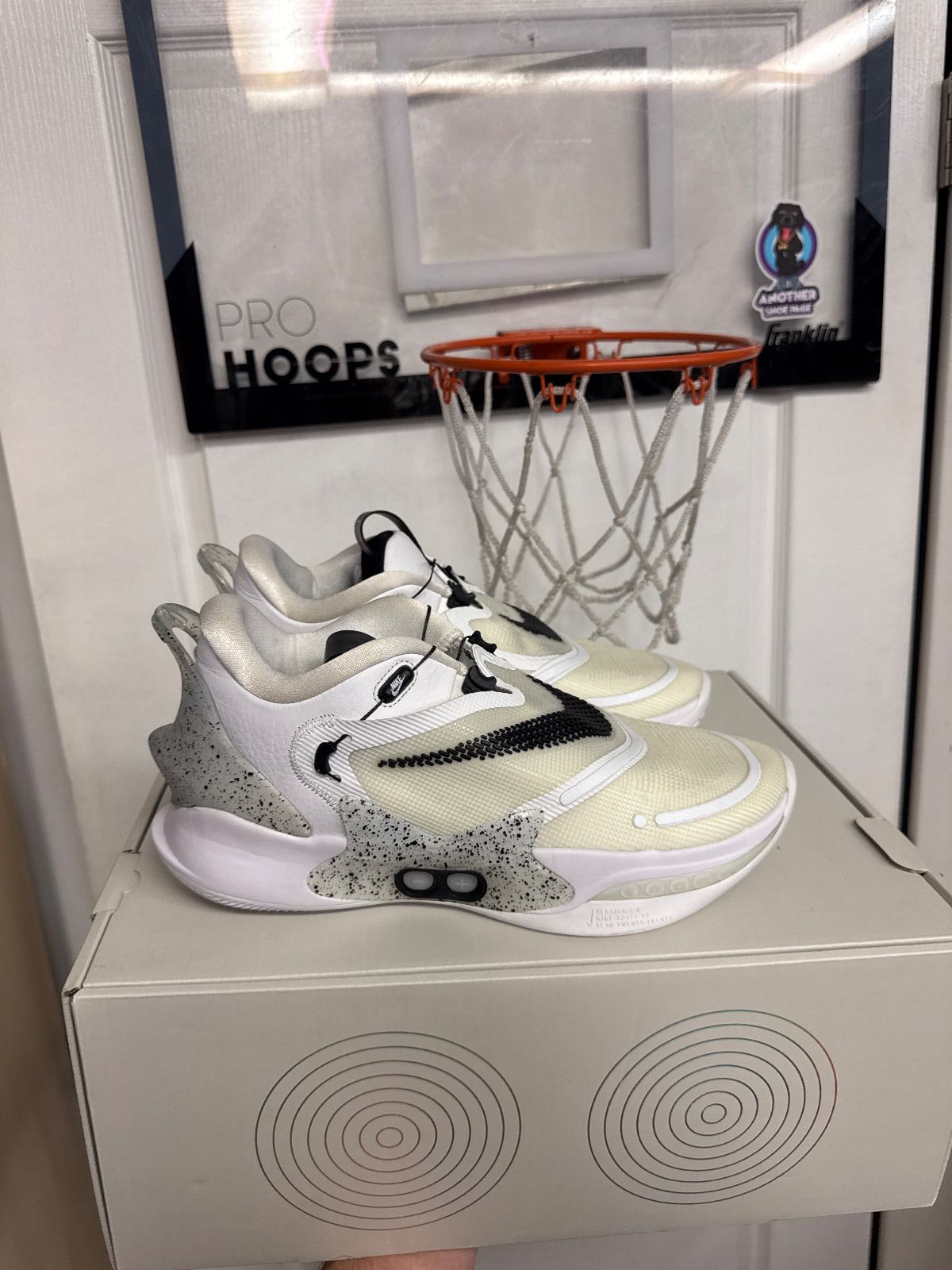 Nike Adapt BB 2.0 Oreo (US Charger) - Lightly Used, OG All