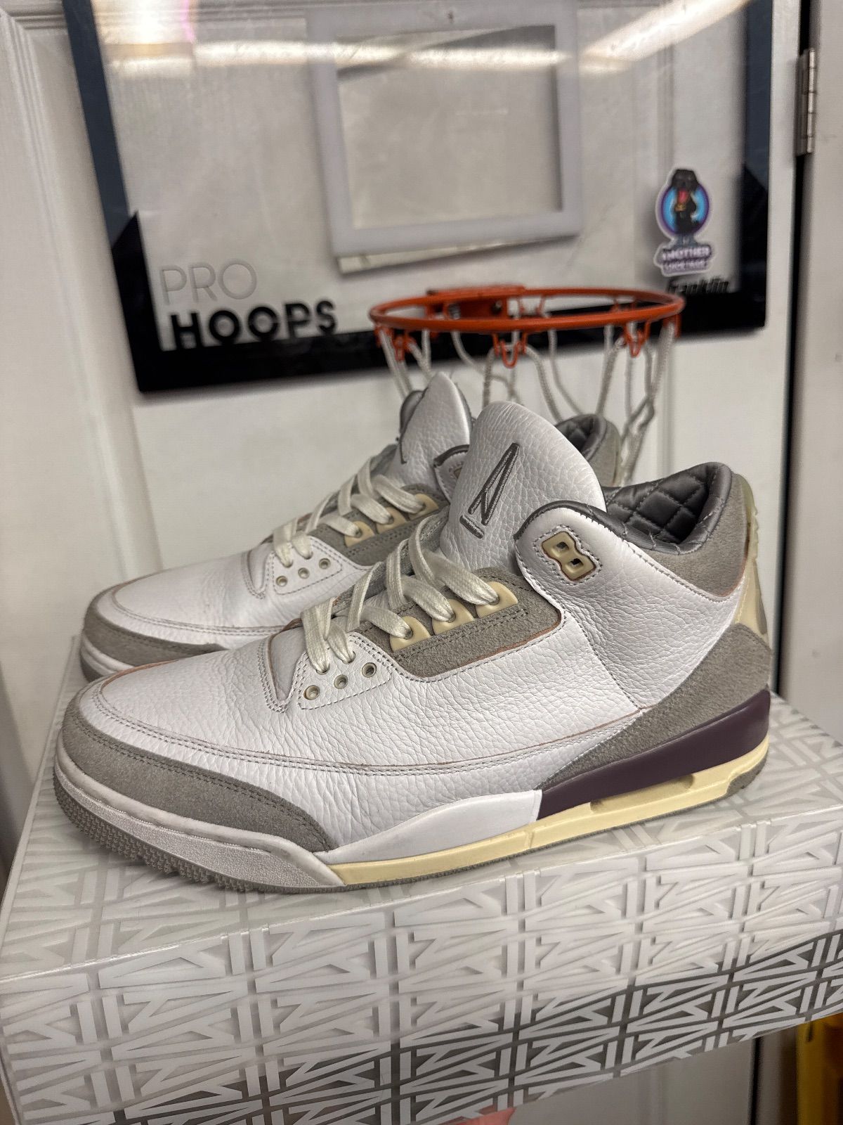 Jordan 3 Retro SP A Ma Maniére (Women's) - Lightly Used, OG All