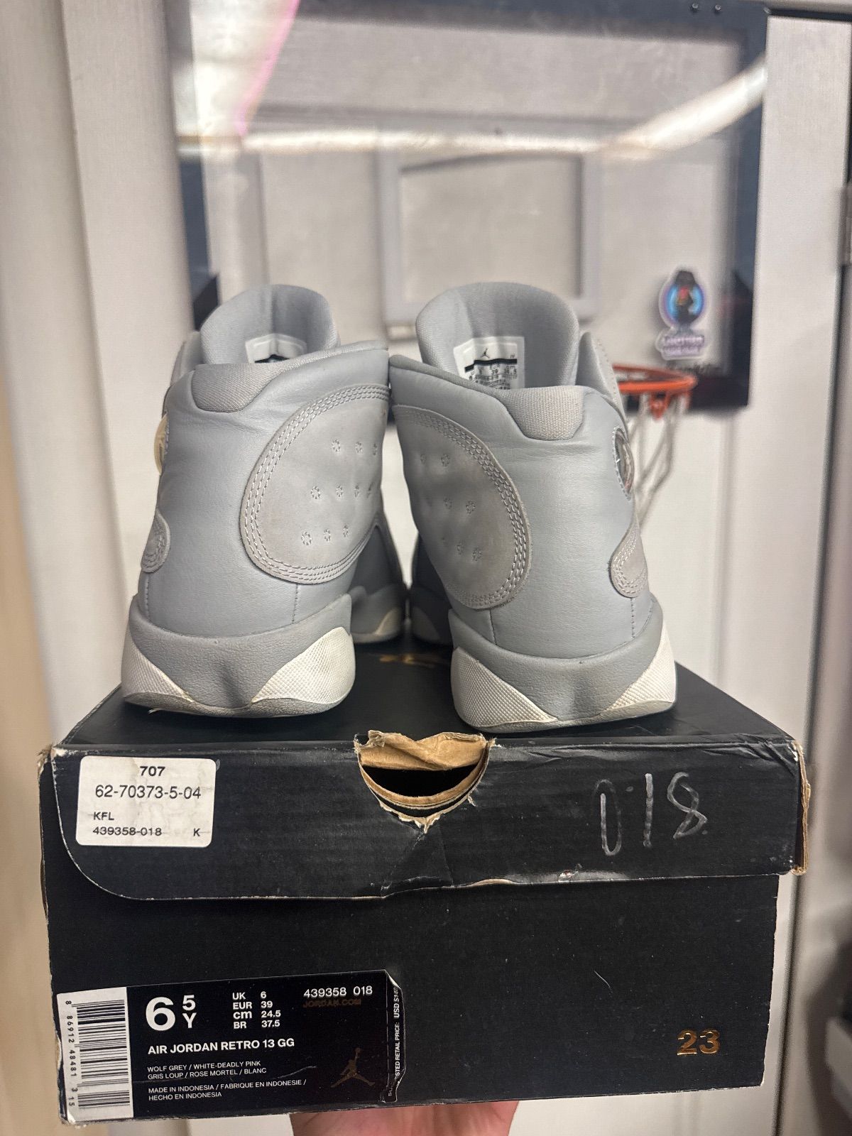 Jordan 13 Retro Wolf Grey Deadly Pink (GS) - Lightly Used, OG All