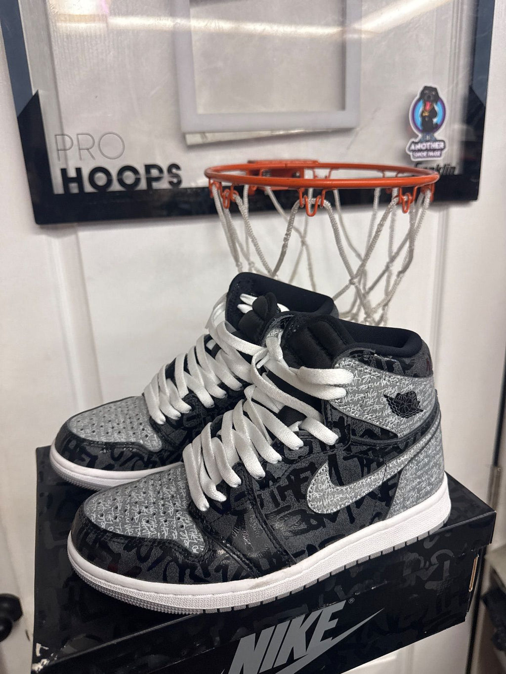 Jordan 1 Retro High OG Rebellionaire - Lightly Used, OG All Besides Black Laces