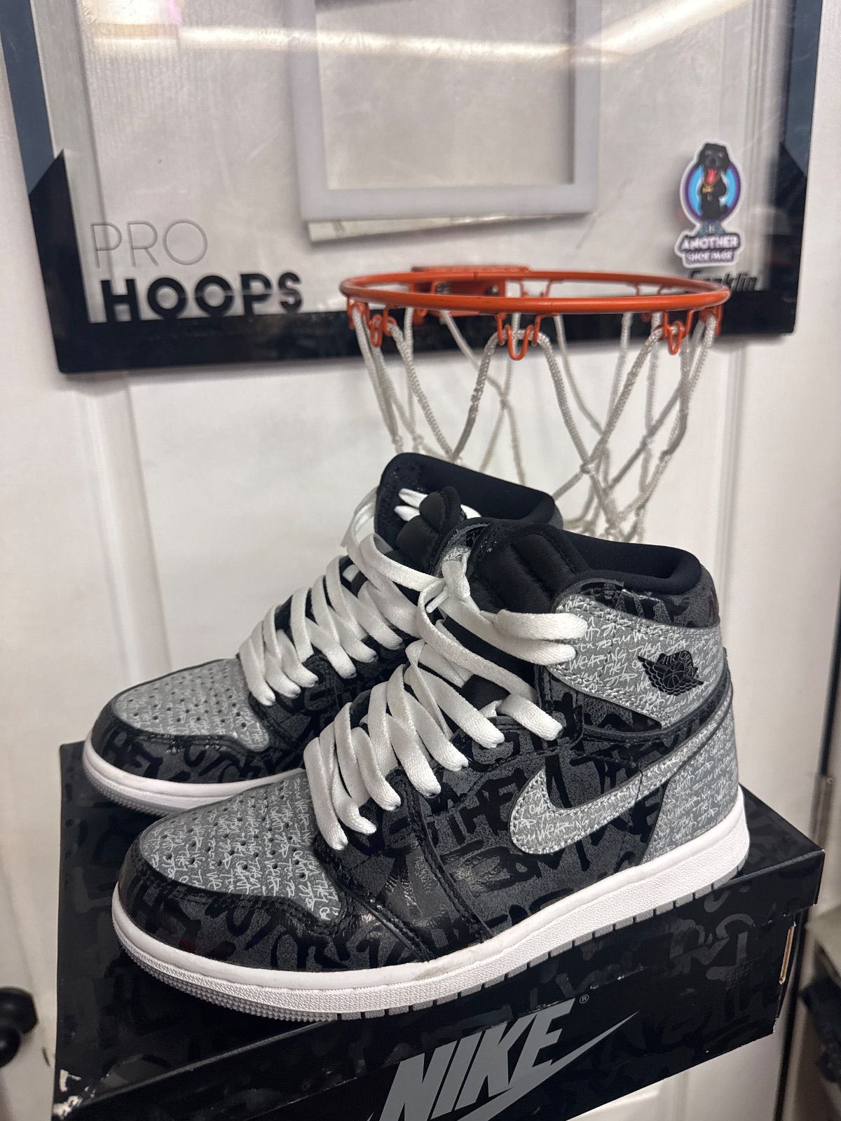 Jordan 1 Retro High OG Rebellionaire - Lightly Used, OG All Besides Black Laces