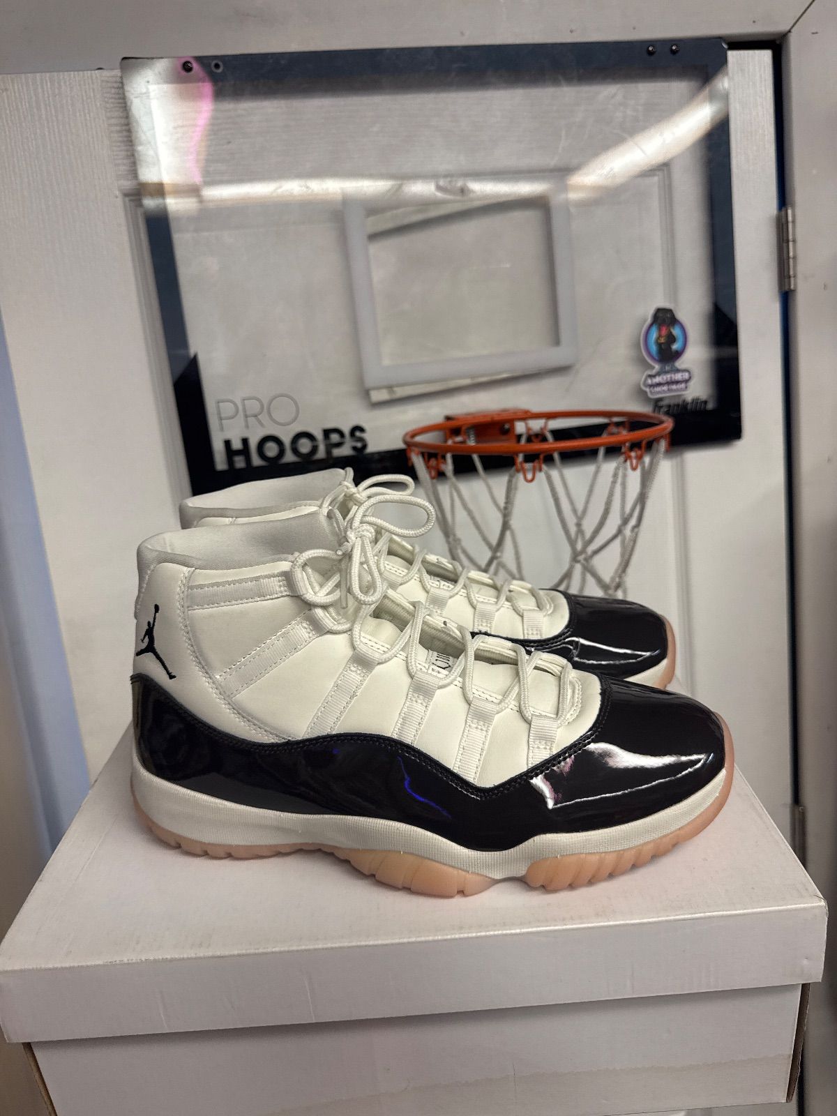 Jordan 11 Retro Neapolitan (Women's) - Lightly Used, OG All