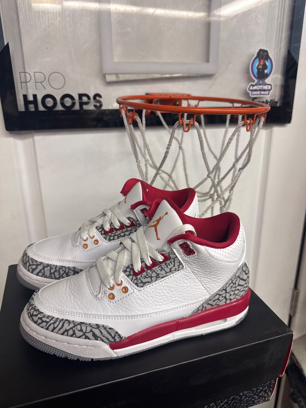 Jordan 3 Retro Cardinal (GS) - Lightly Used, OG All