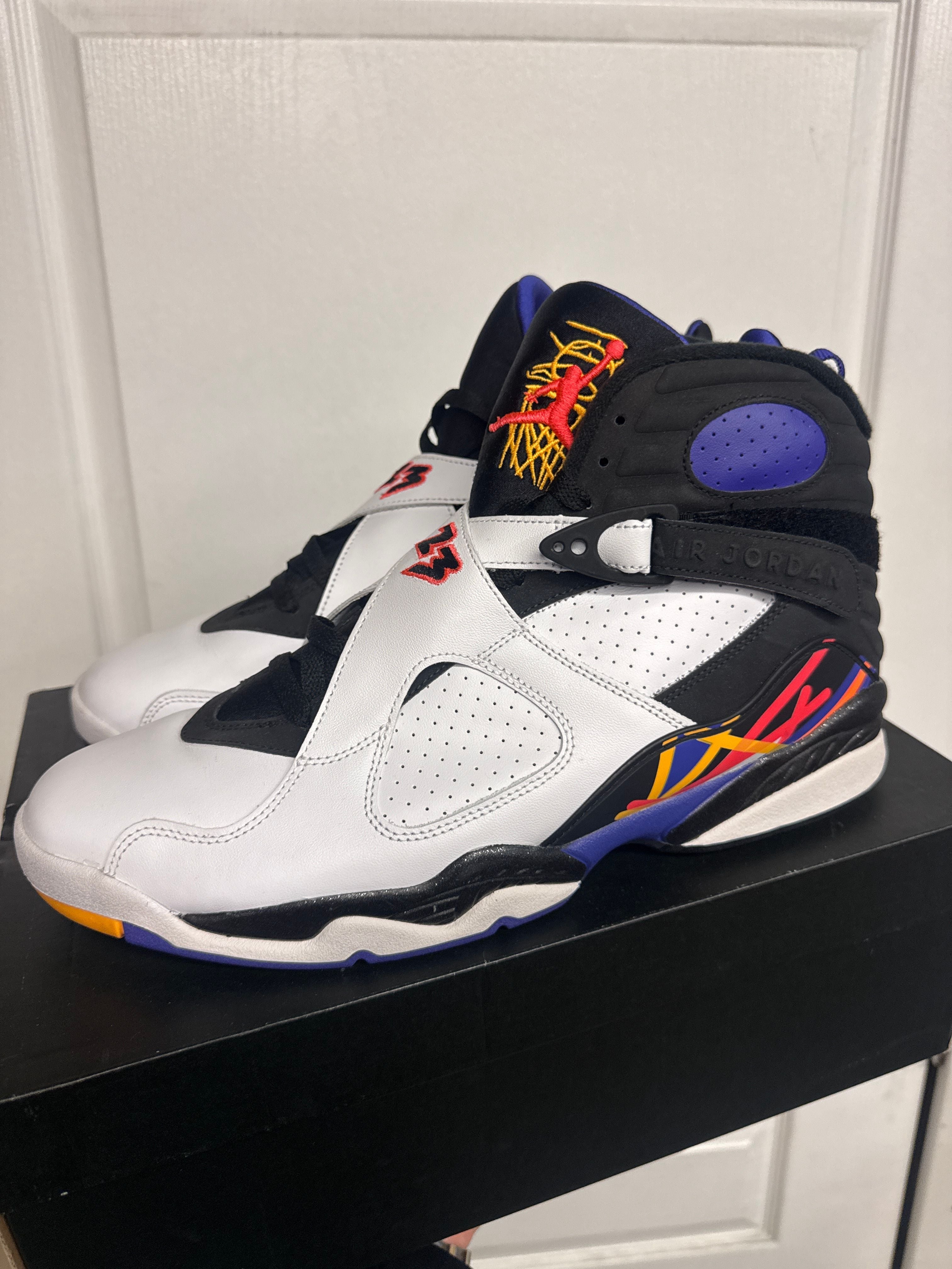 Jordan 8 Retro Three Peat - Lightly Used, OG All