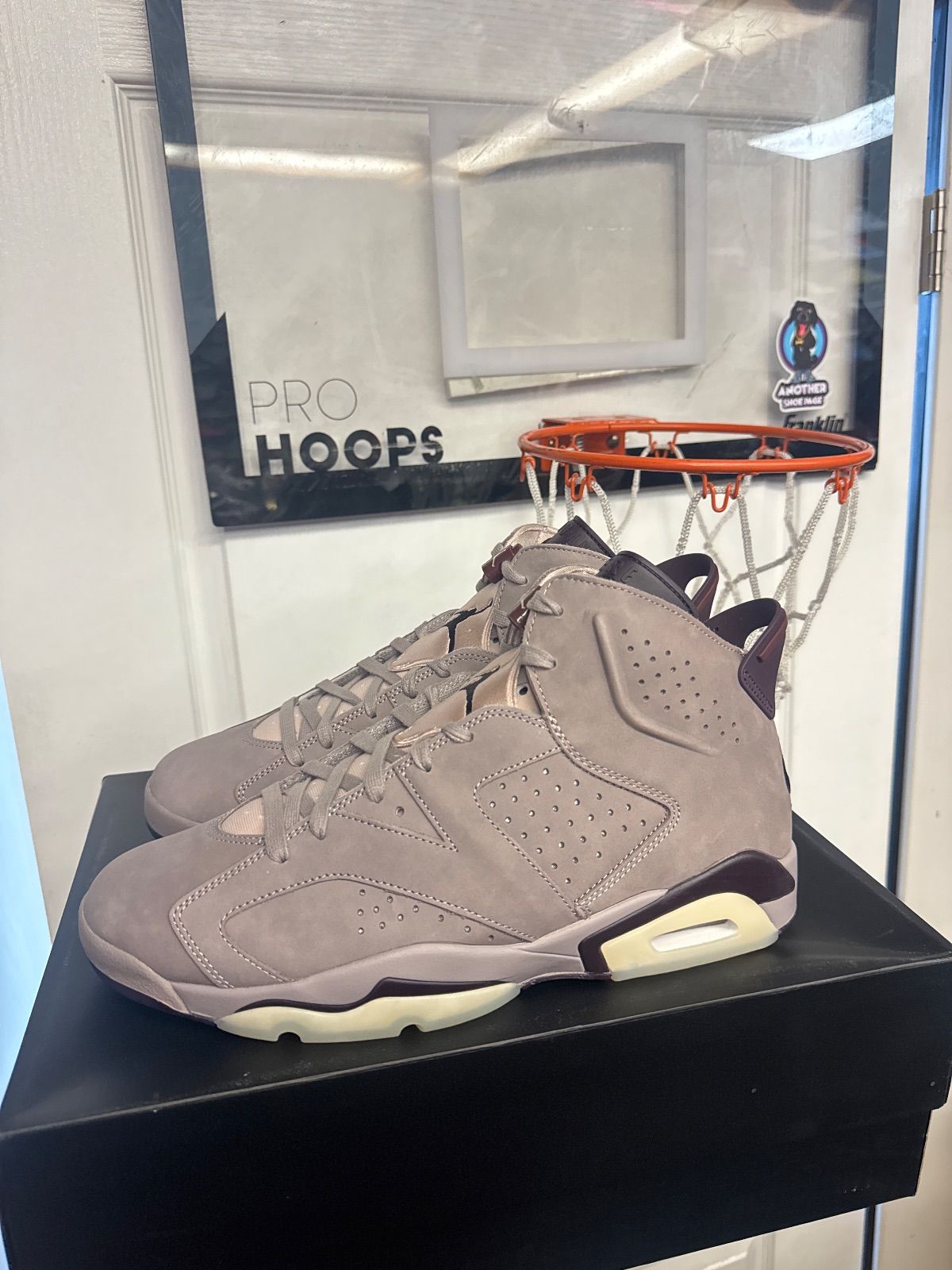 Jordan 6 Retro A Ma Maniére Smokey Mauve