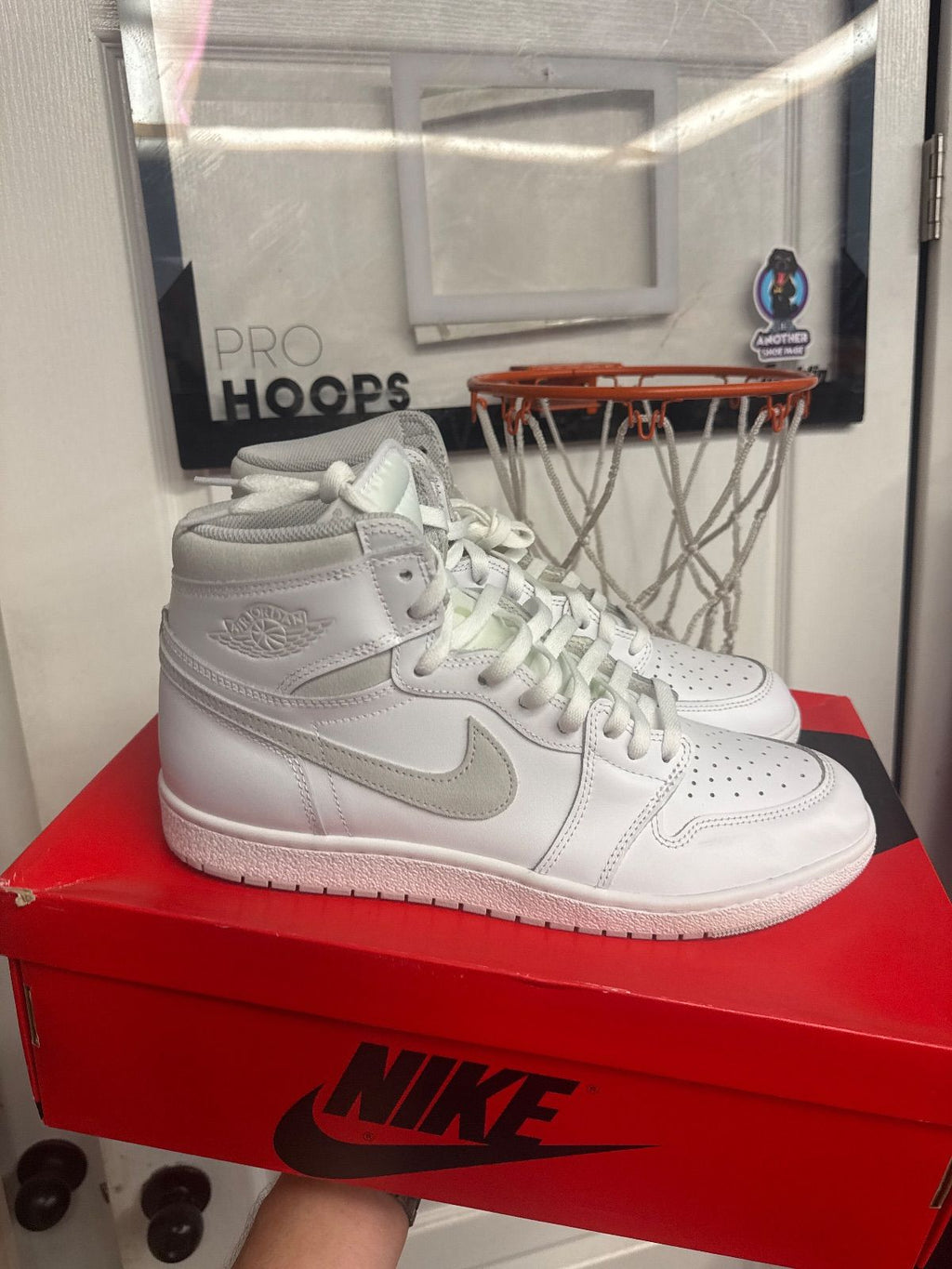 Jordan 1 Retro High '85 Neutral Grey - Lightly Used, OG All