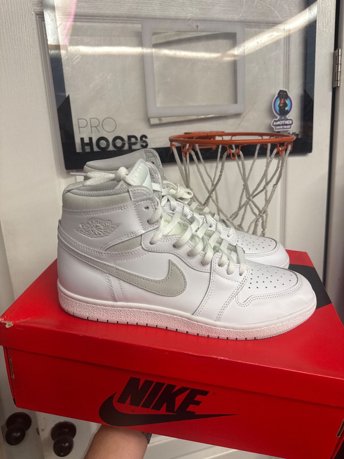 Jordan 1 Retro High '85 Neutral Grey - Lightly Used, OG All