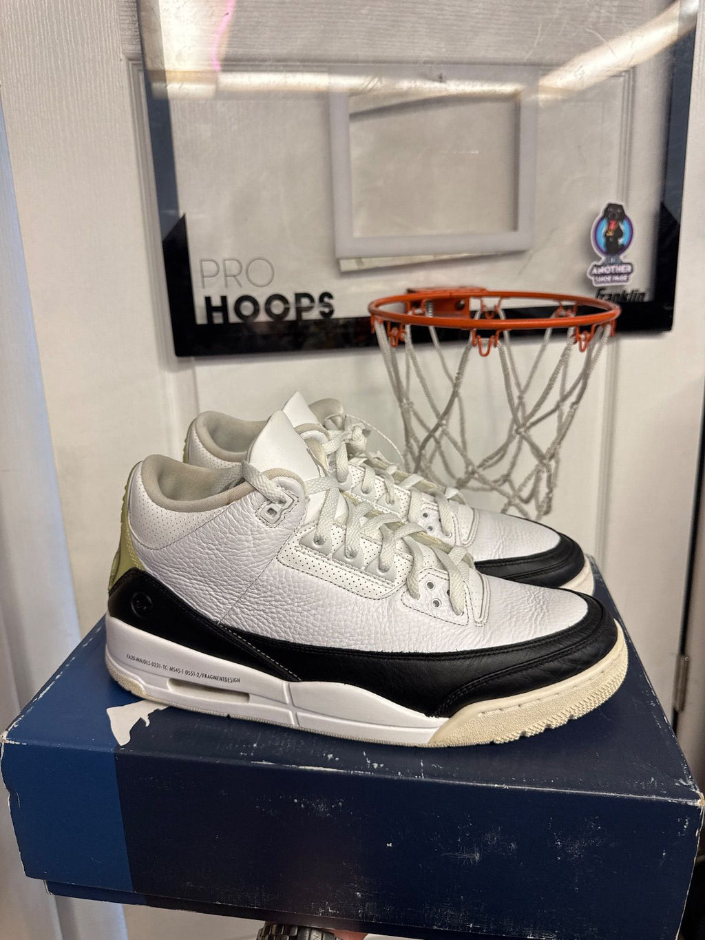 Jordan 3 Retro Fragment - Lightly Used, OG All