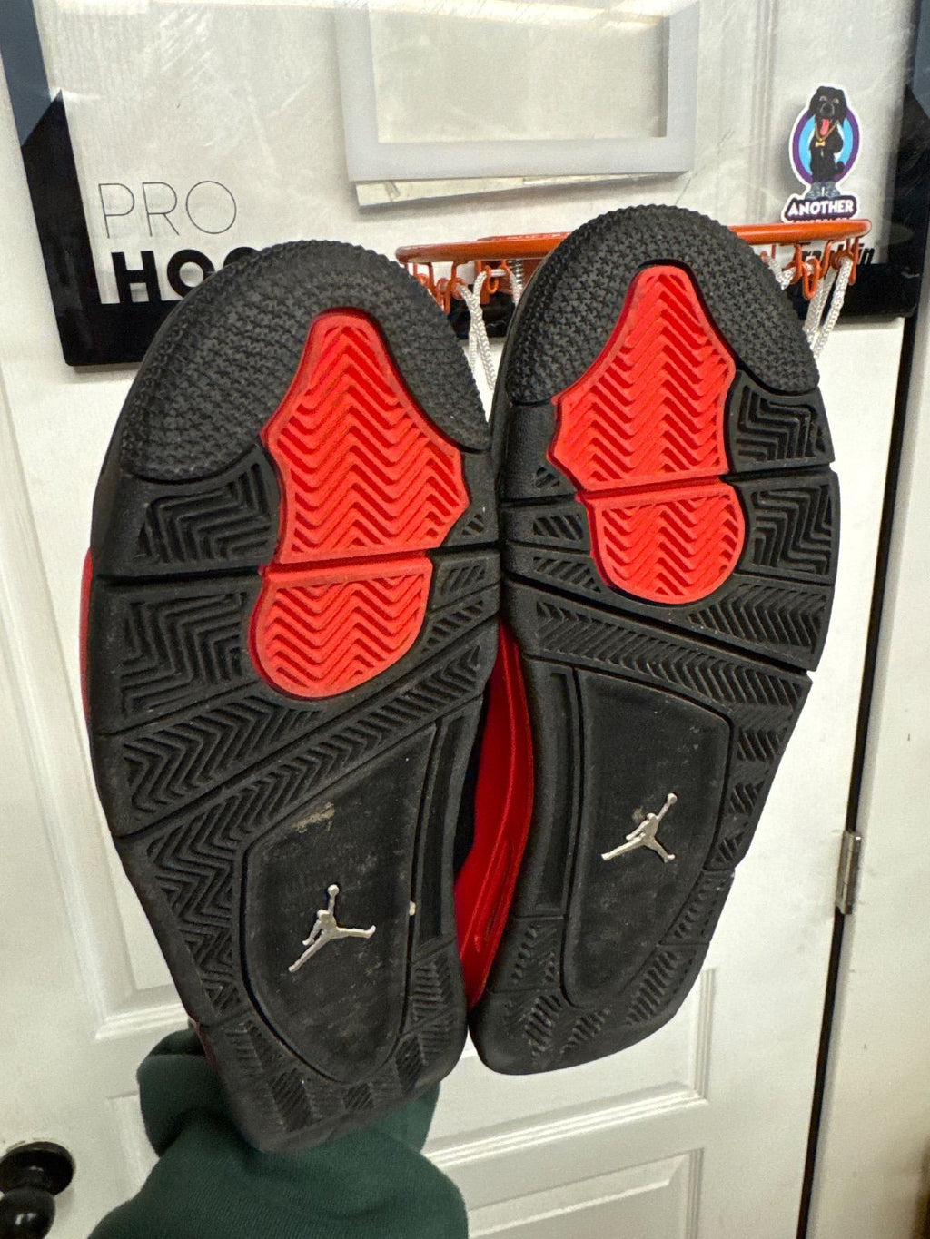 Jordan 4 Retro Red Thunder - Lightly Used, OG All