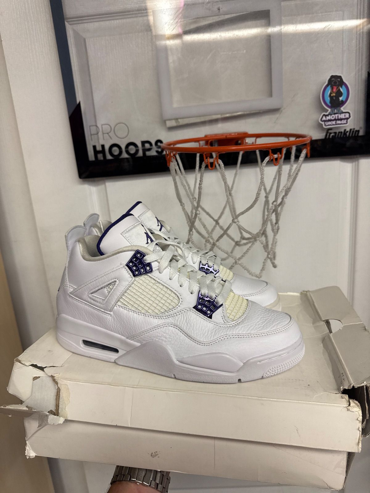 Jordan 4 Retro Metallic Purple - New/Damaged Box/Yellowing