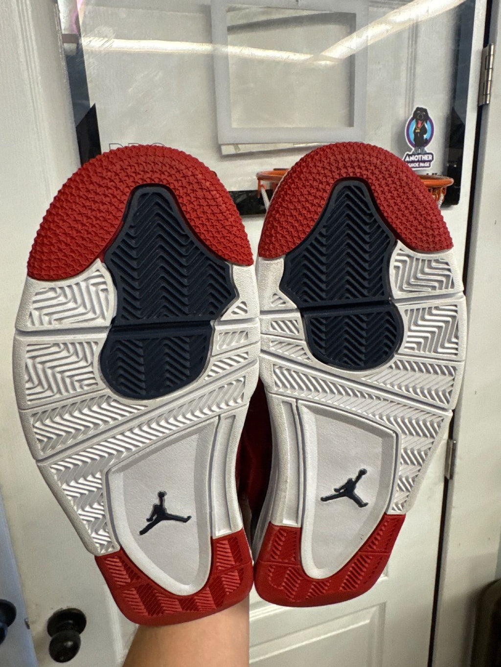 Jordan 4 Retro FIBA (2019) - Lightly Used, OG All