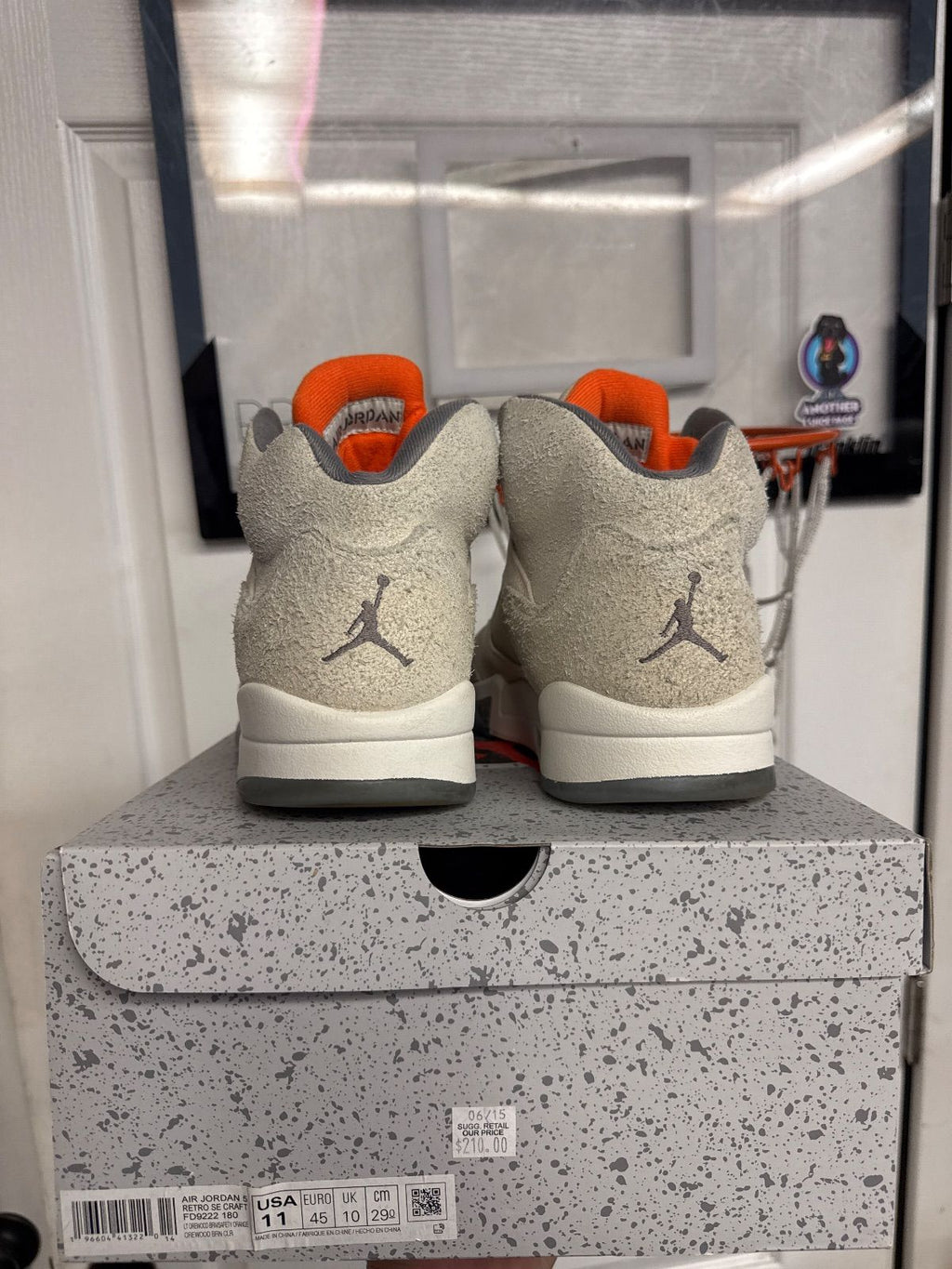 Jordan 5 Retro SE Craft Light Orewood Brown - Fairly Used, OG All