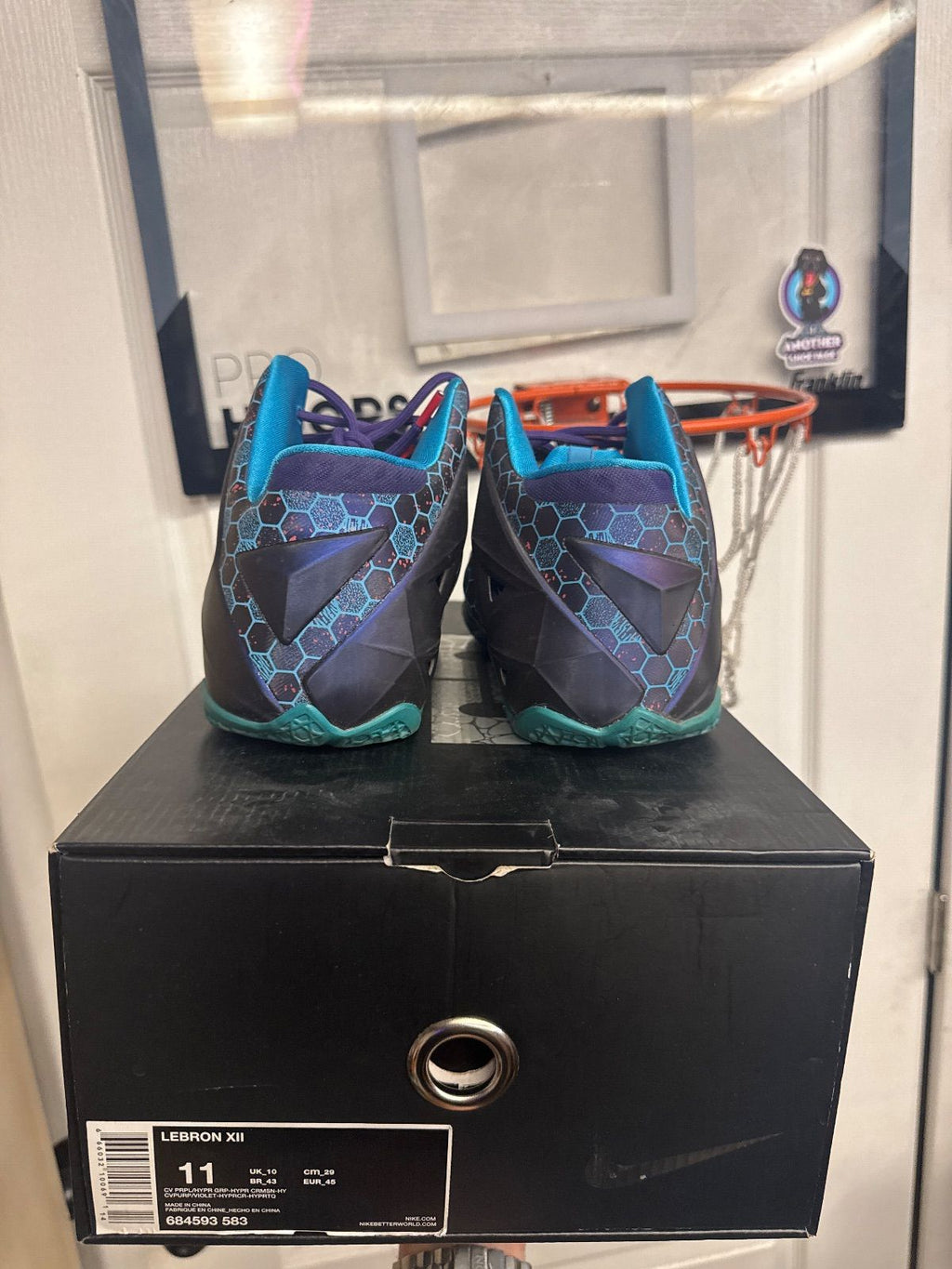Nike LeBron 11 Summit Lake Hornets - Lightly Used, Replacement Box