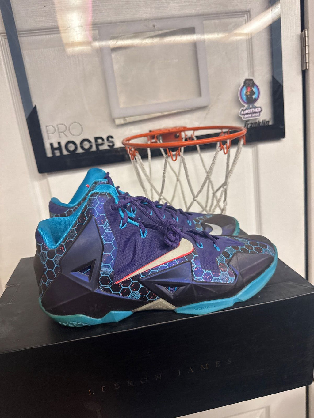 Nike LeBron 11 Summit Lake Hornets - Lightly Used, Replacement Box