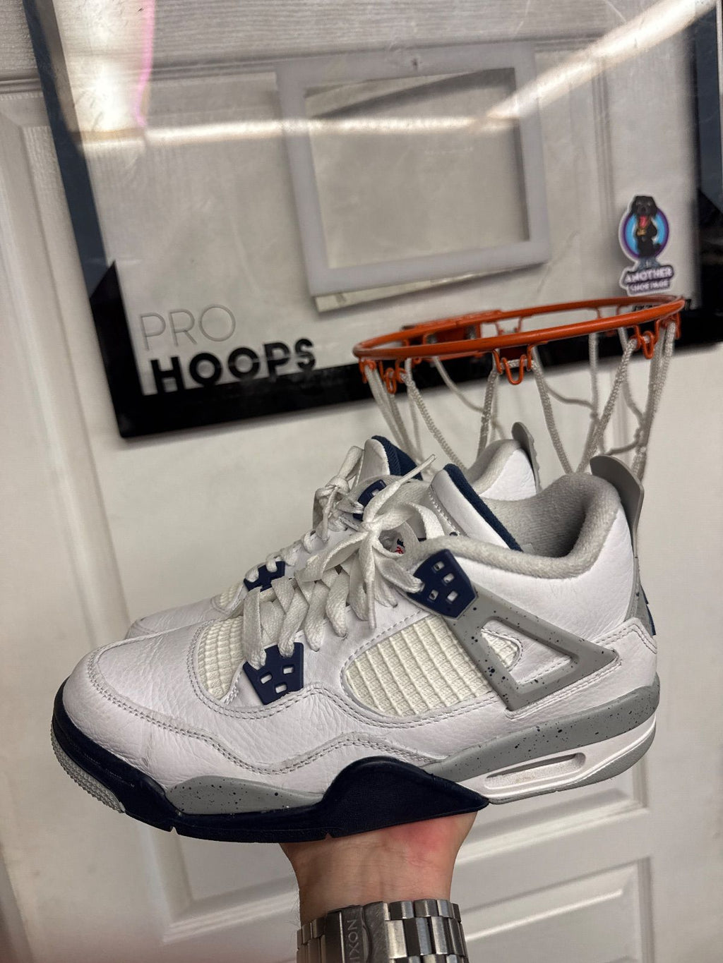 Jordan 4 Retro Midnight Navy (GS) - Lightly Used, No Box