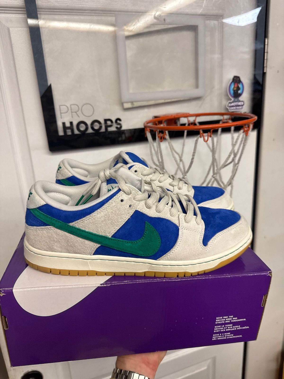 Nike SB Dunk Low Hyper Royal Malachite - Lightly Used, OG All