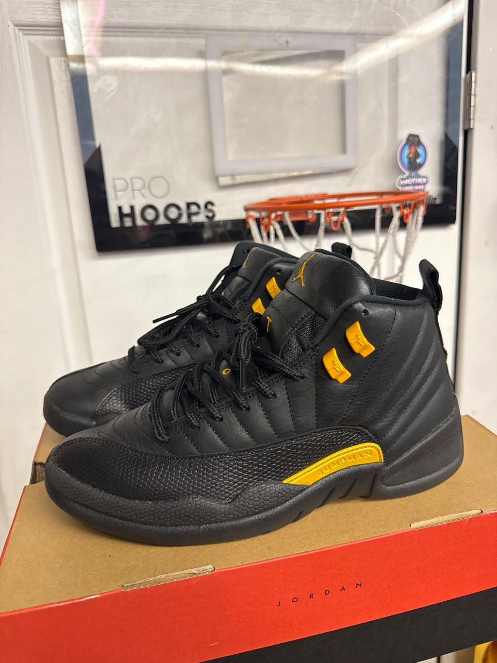 Jordan 12 Retro Black Taxi - Lightly Used, OG All