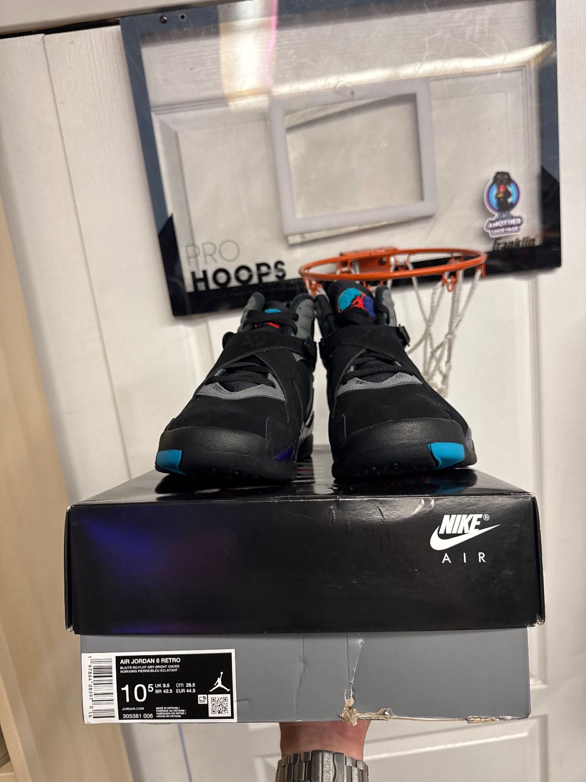 Jordan 8 Retro Aqua (2025) - New/Damaged Box