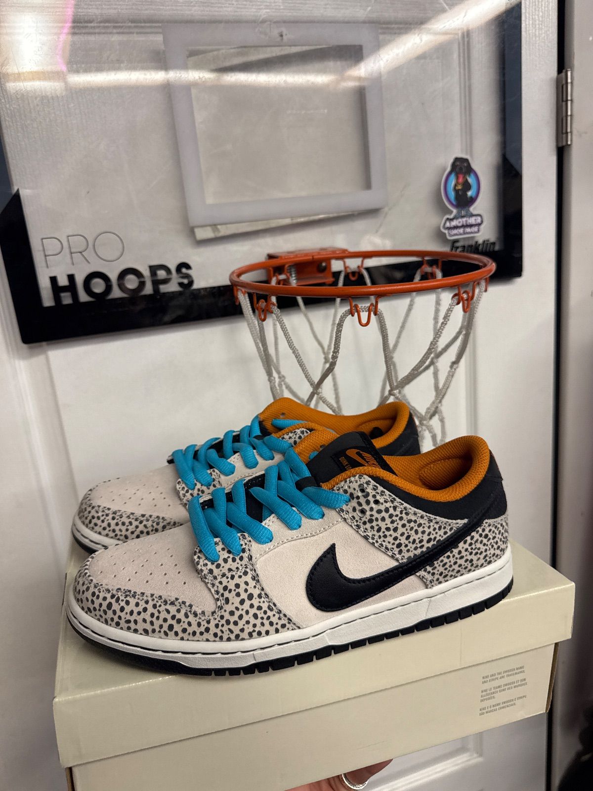 Nike SB Dunk Low Electric Pack Olympic Safari