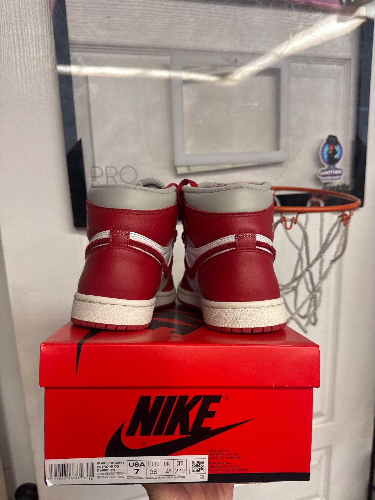 Jordan 1 Retro High OG Varsity Red (Women's) - Lightly Used, OG All