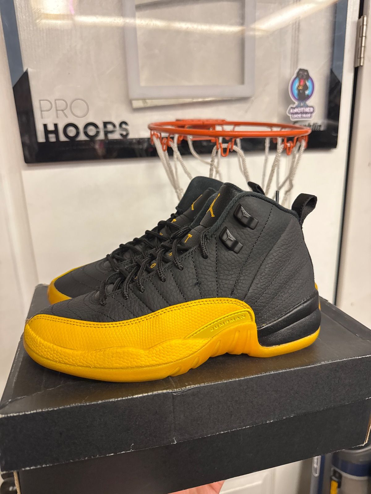 Jordan 12 Retro Black University Gold (GS) - Lightly Used, OG All