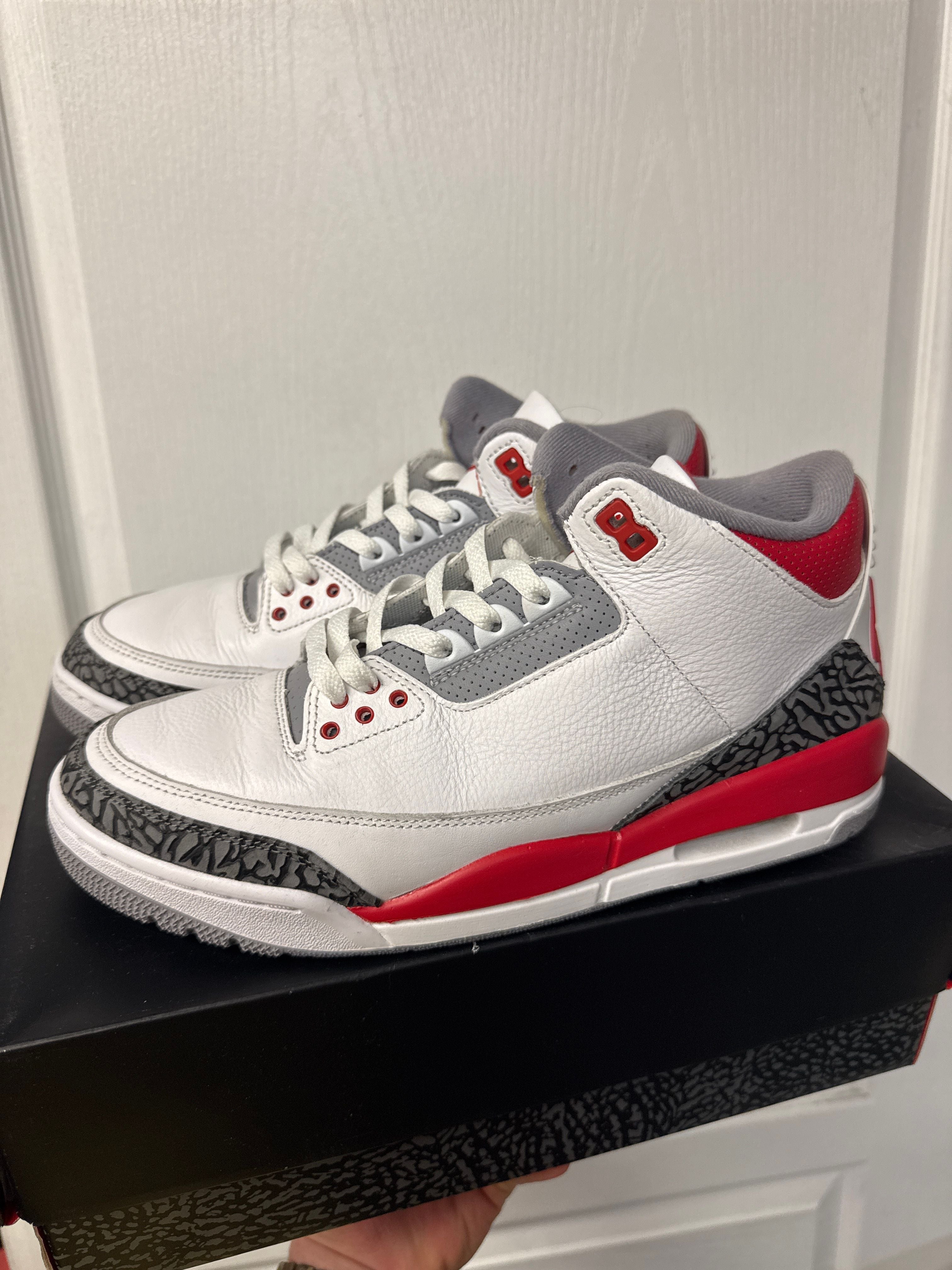 Jordan 3 Retro Fire Red (2022) - Lightly Used, OG All
