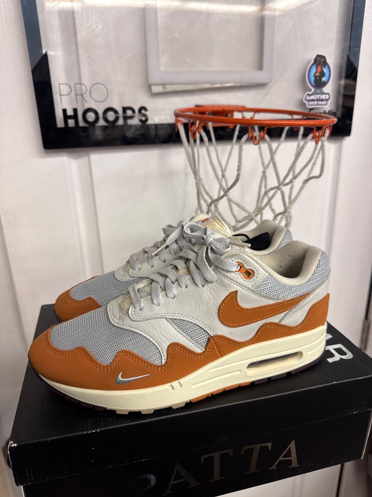 Nike Air Max 1 Patta Waves Monarch (with Bracelet) - Lightly Used, OG All