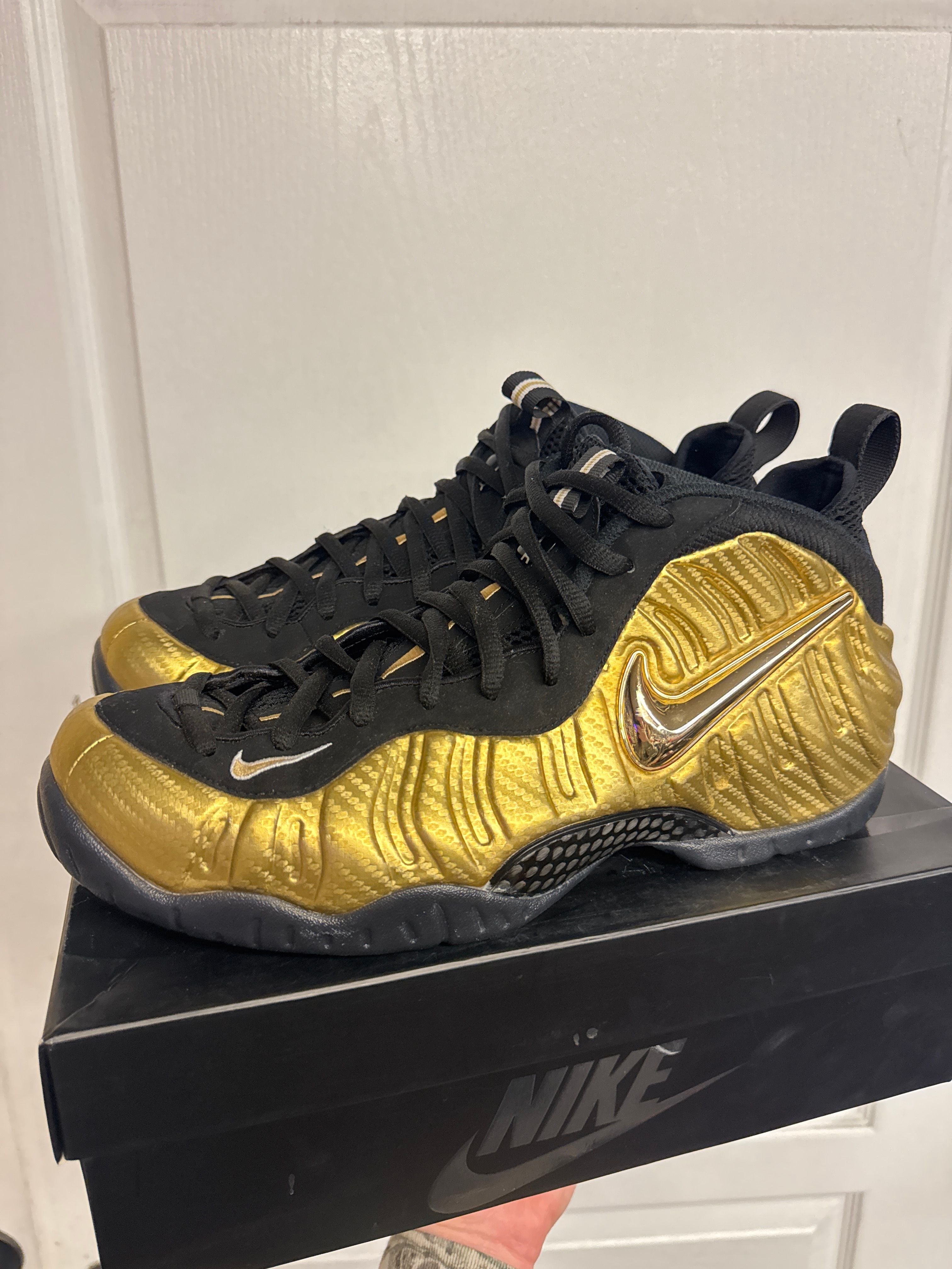 Nike Air Foamposite Pro Metallic Gold - Lightly Used, OG All