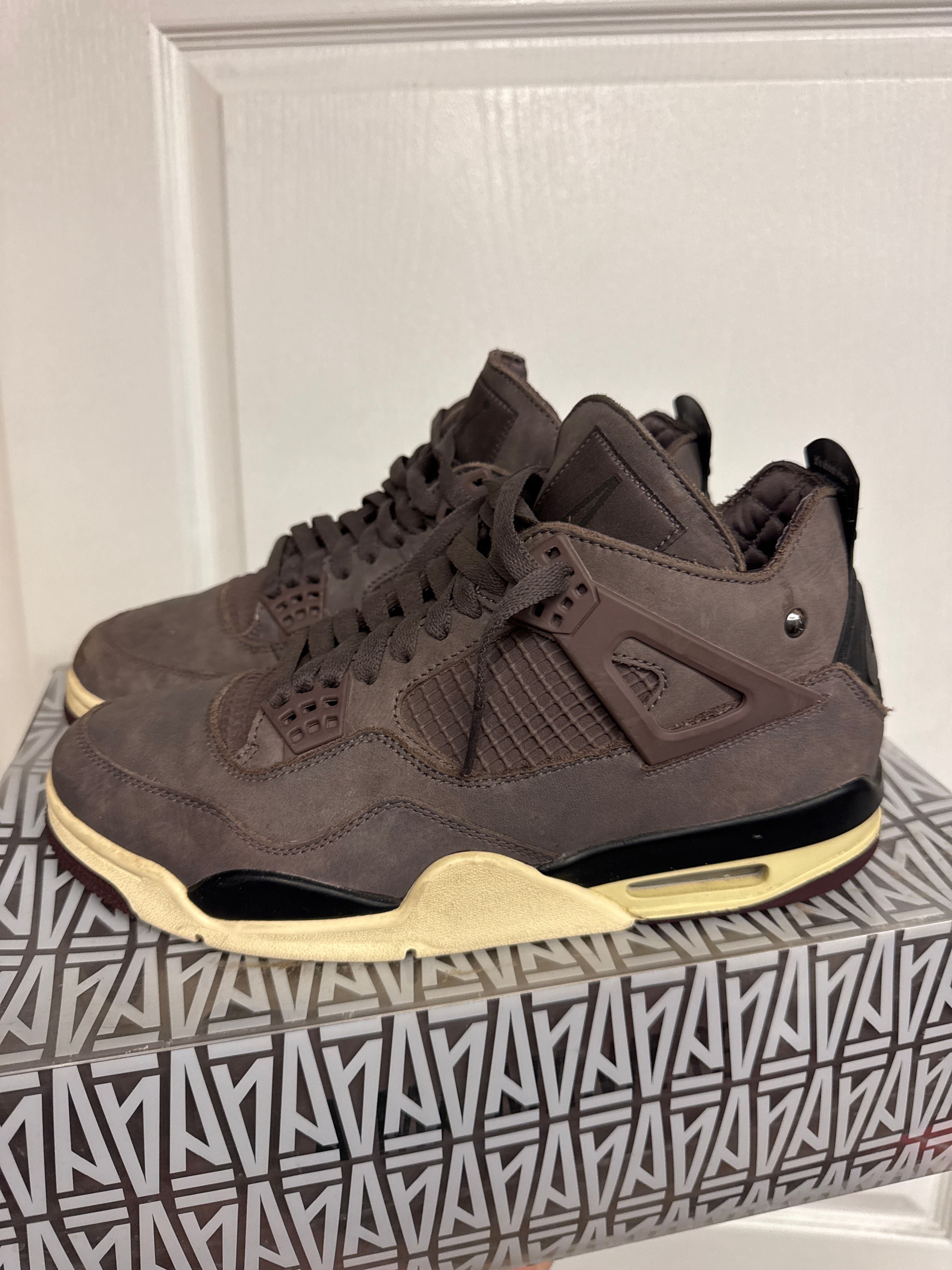 Jordan 4 Retro SP A Ma Maniére Violet Ore - Lightly Used, OG All