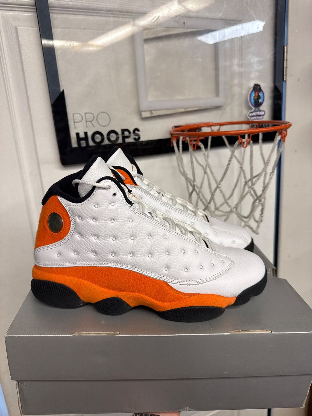 Jordan 13 Retro Starfish - Lightly Used, OG All