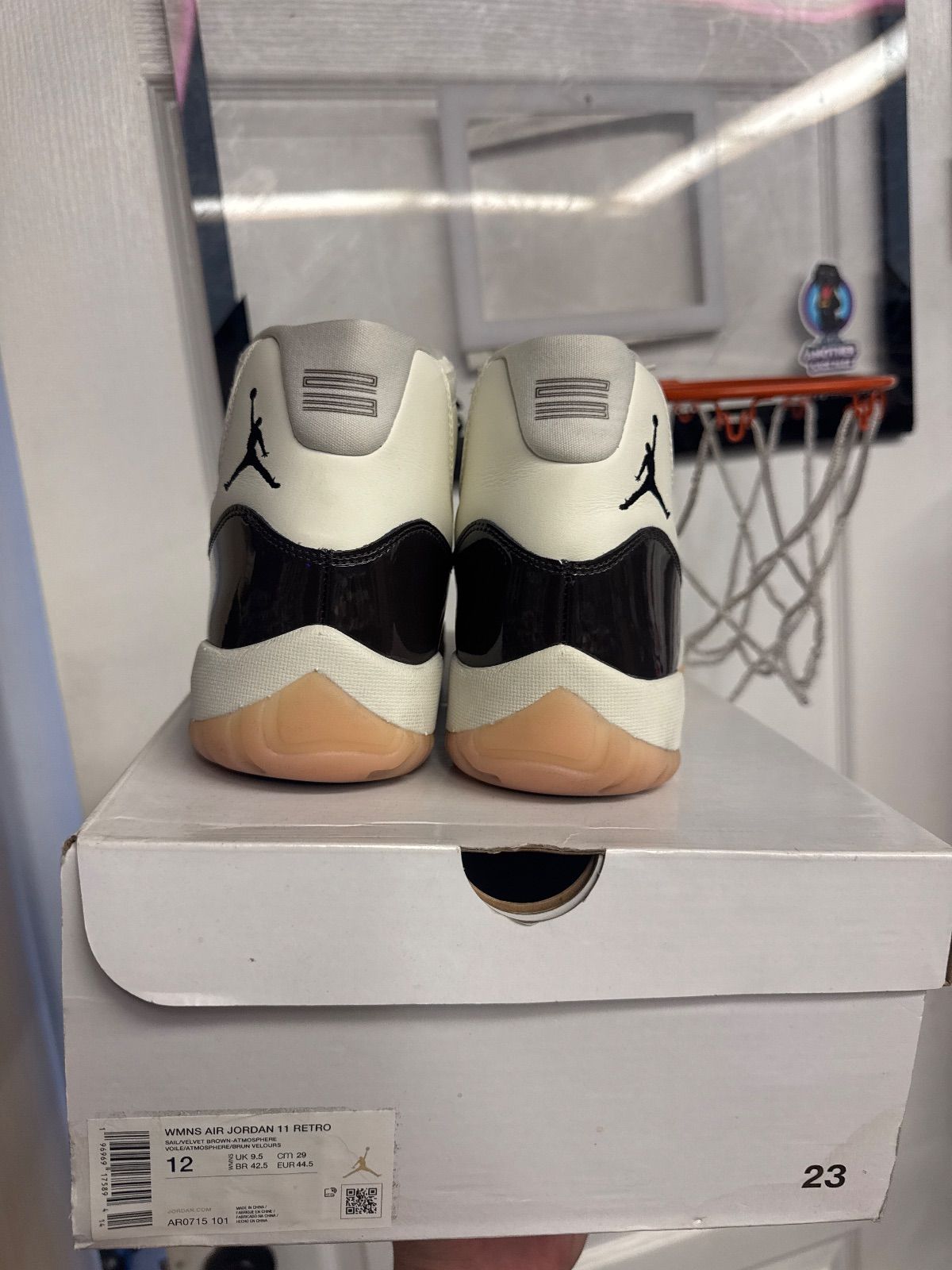 Jordan 11 Retro Neapolitan (Women's) - Lightly Used, OG All