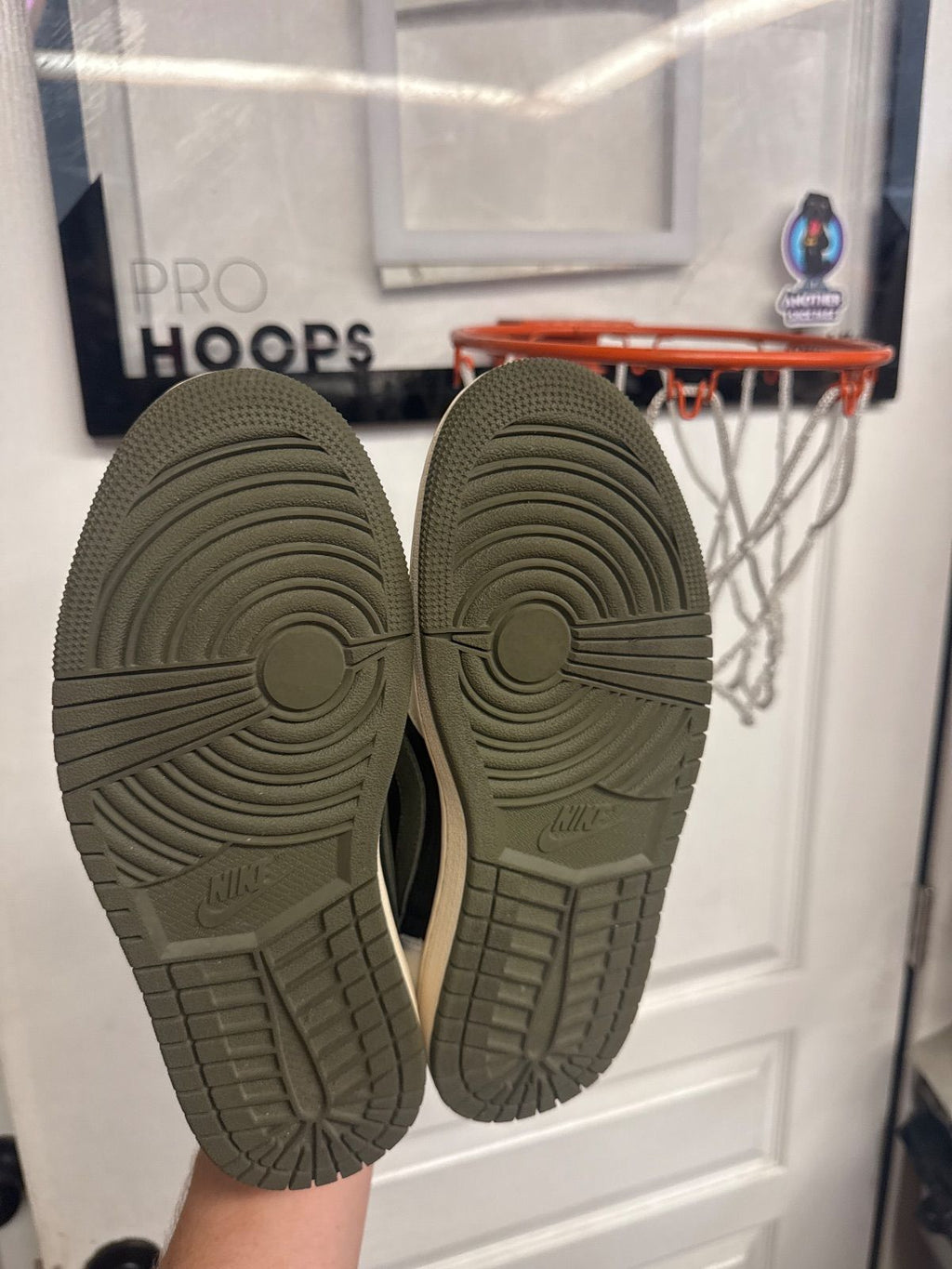 Jordan 1 Retro Low OG SP Travis Scott Olive (Women's) - Lightly Used, OG All