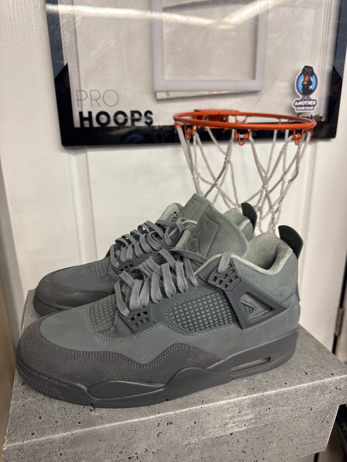 Jordan 4 Retro SE Paris Olympics Wet Cement - Lightly Used, OG All