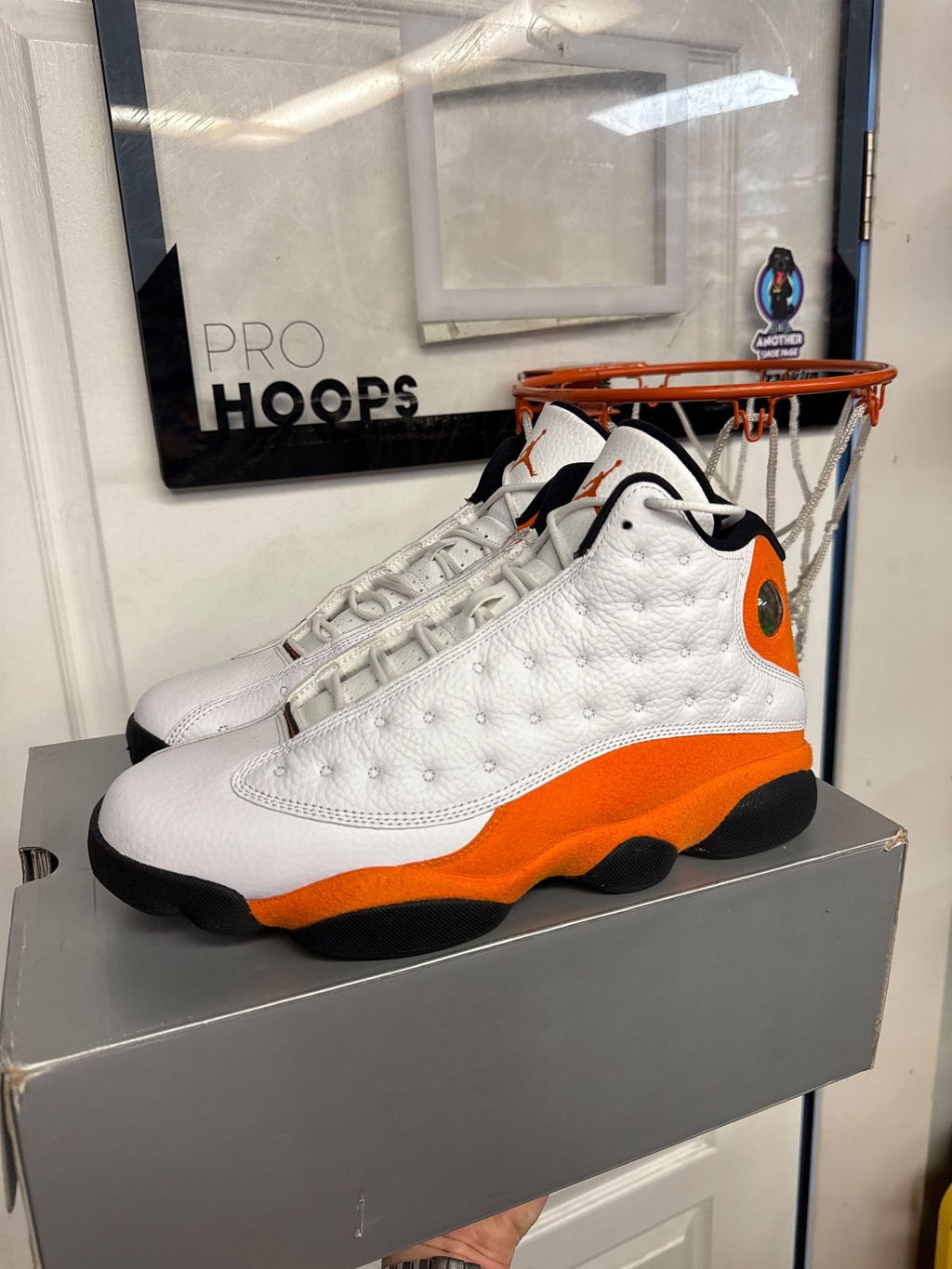 Jordan 13 Retro Starfish - Lightly Used, OG All