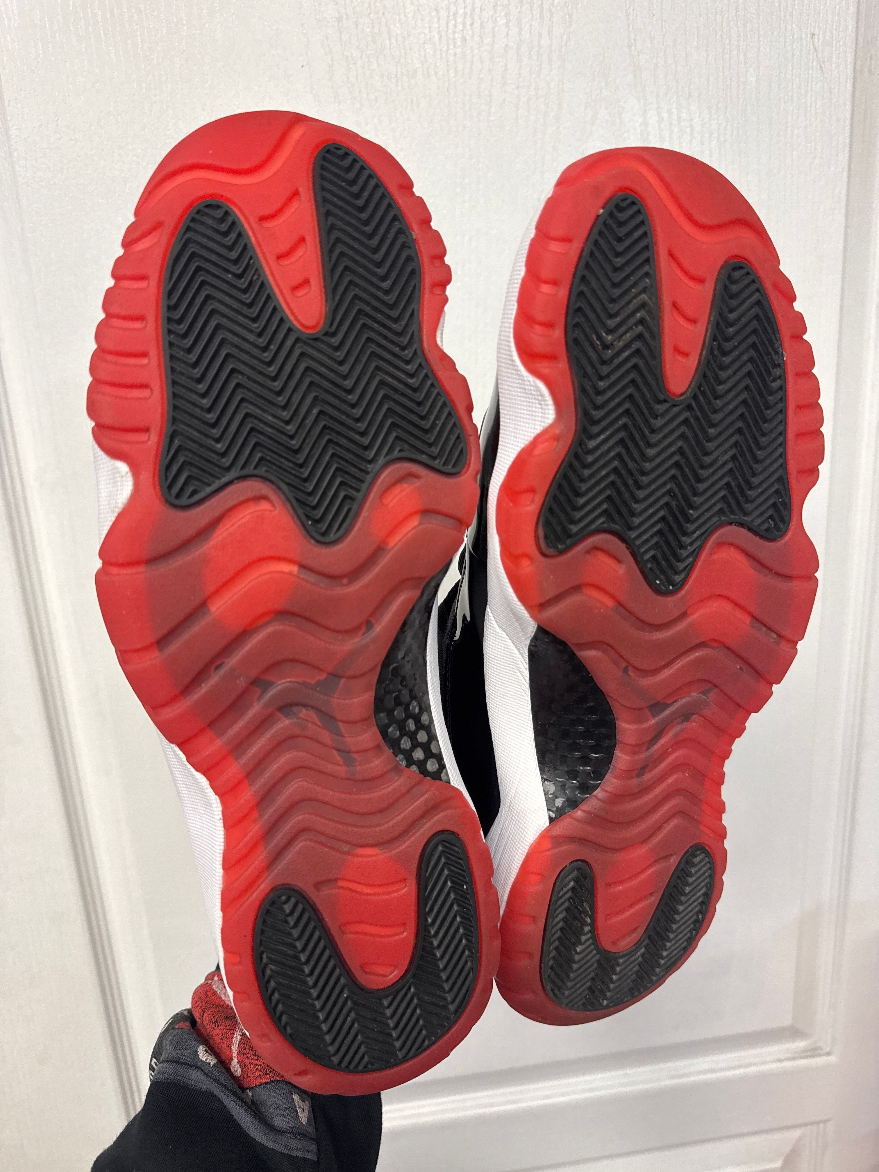 Jordan 11 Retro Low Bred (2025) - Lightly Used, OG All