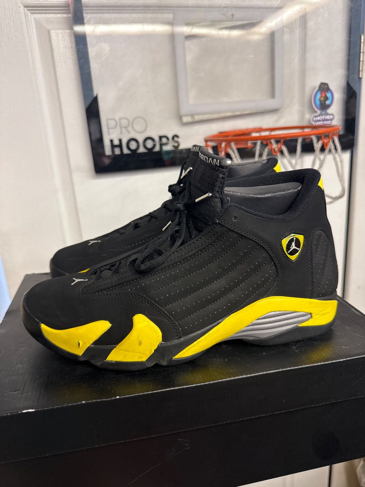 Jordan 14 Retro Thunder - Fairly Used, OG All