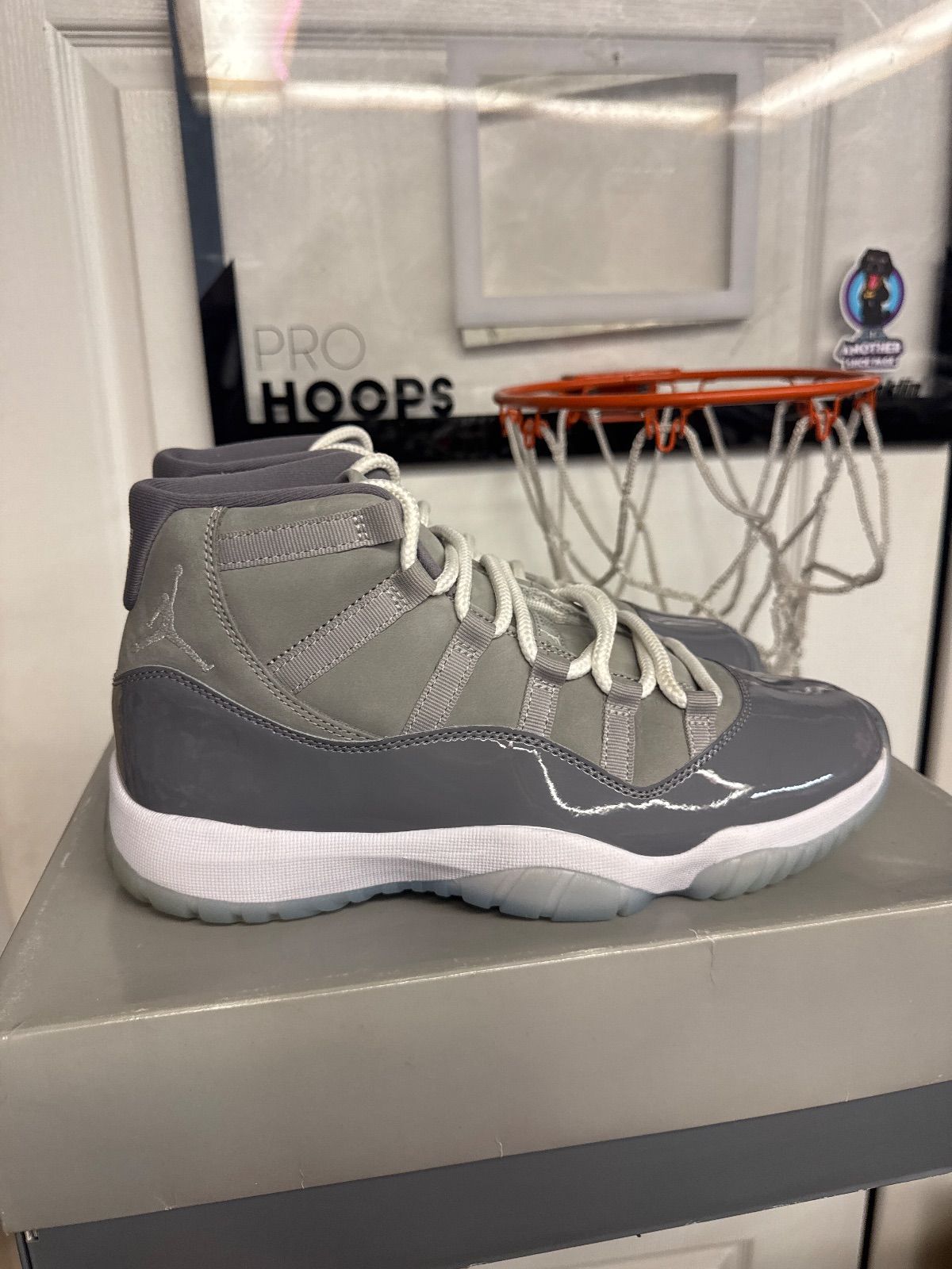Jordan 11 Retro Cool Grey (2021) - Lightly Used, OG All