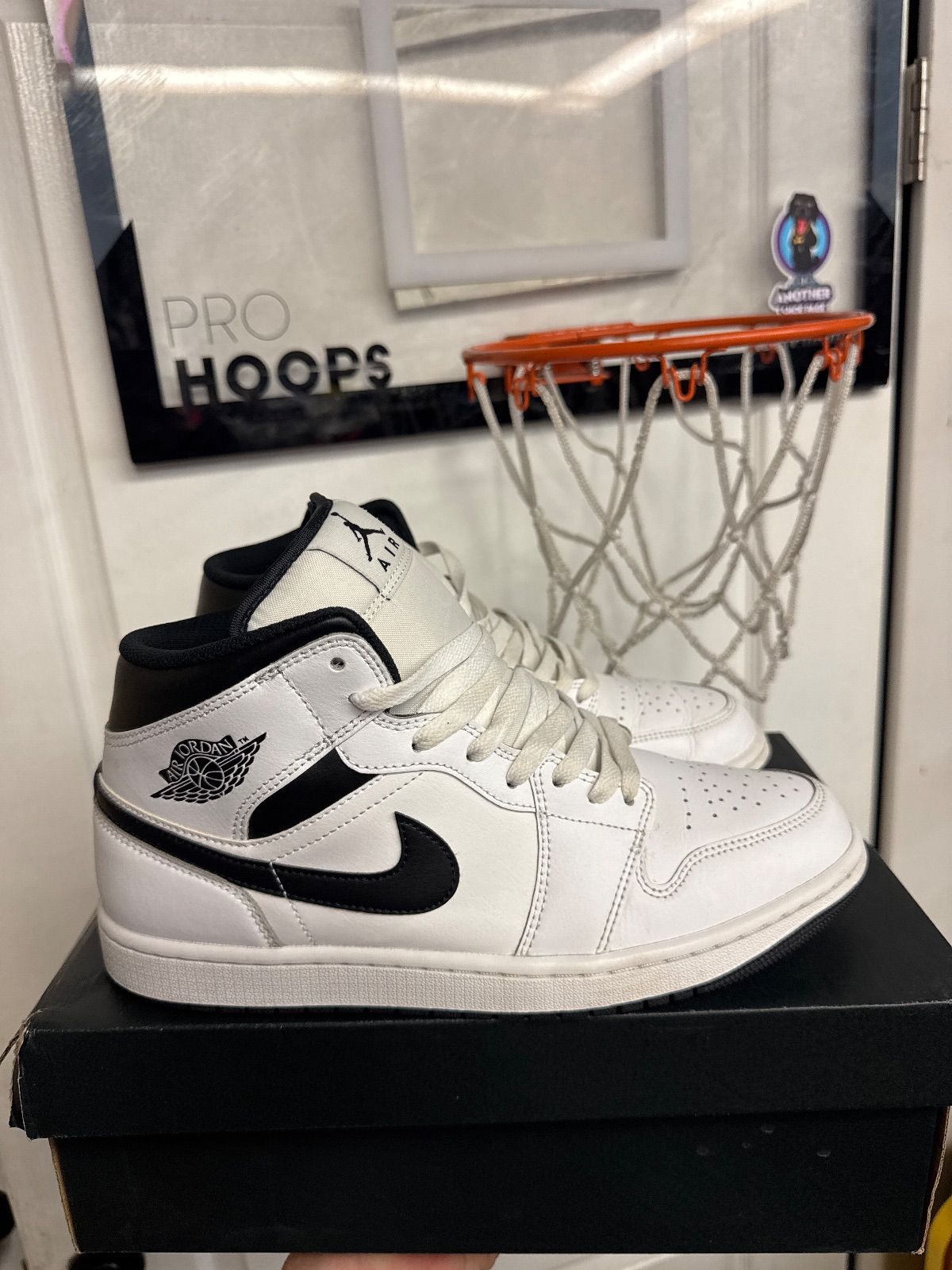 Jordan 1 Mid Reverse Panda - Fairly Used, OG All
