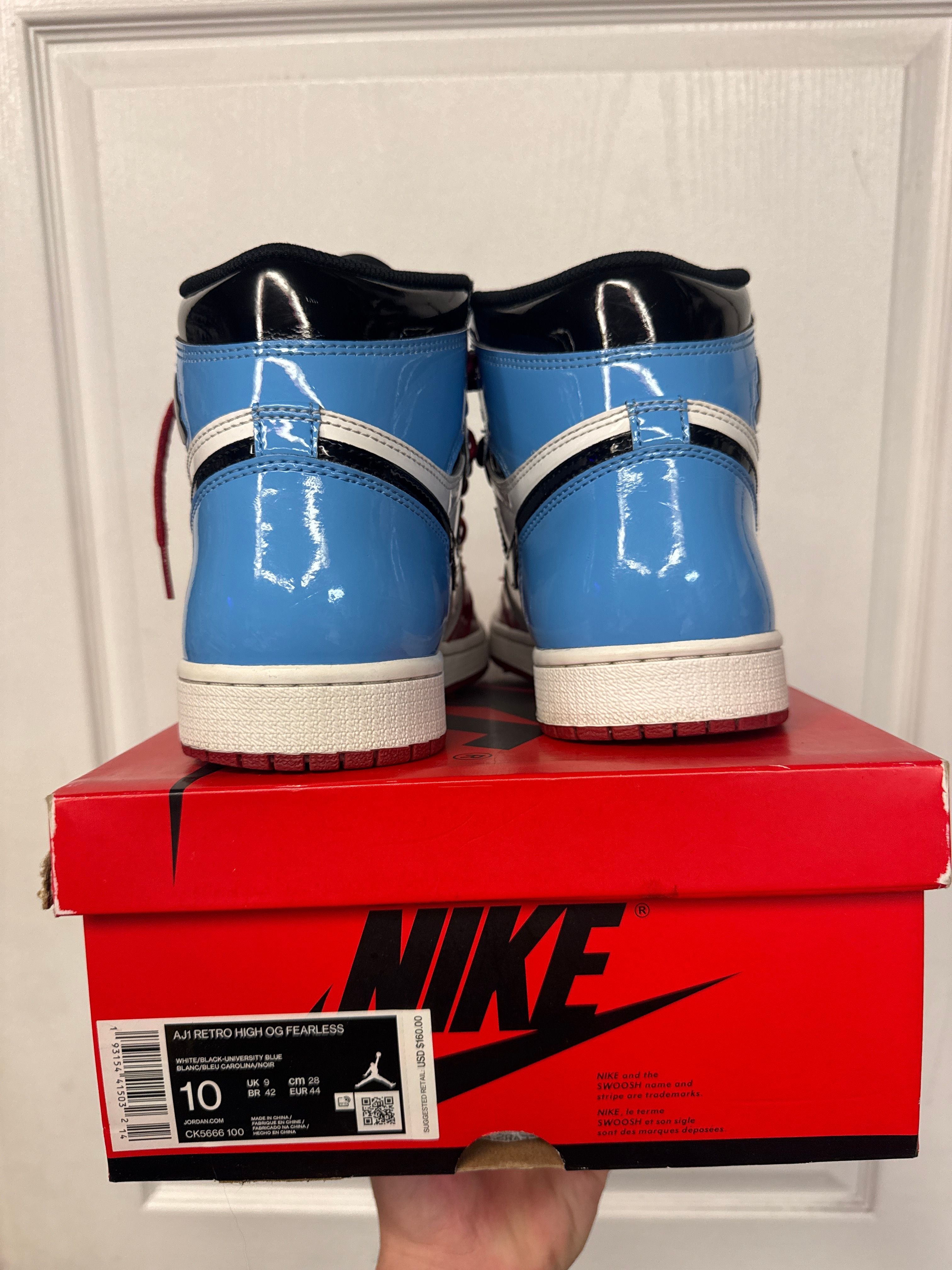 Jordan 1 Retro High Fearless UNC Chicago - Lightly Used, OG All