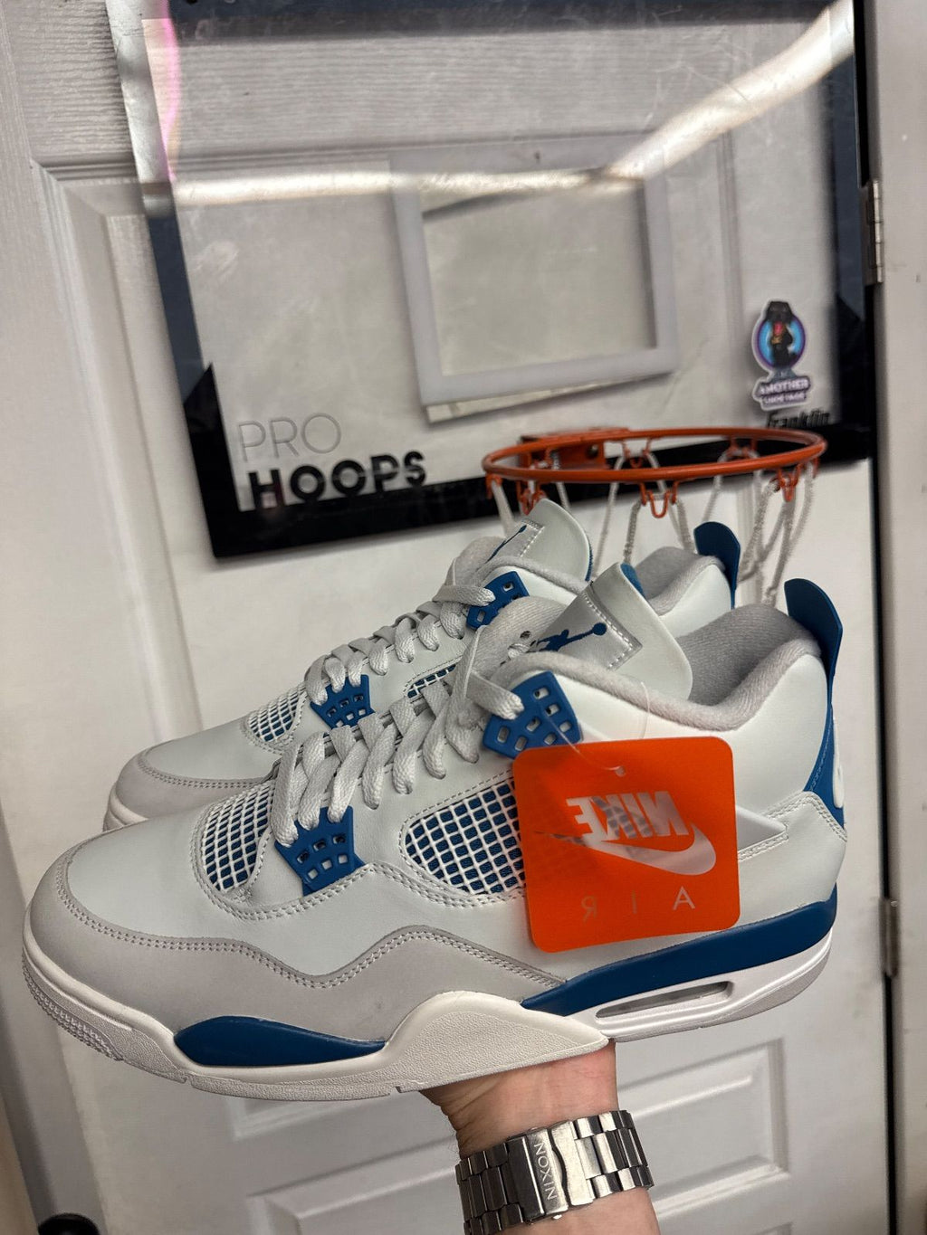 Jordan 4 Retro Military Blue (2024) - New/No Box