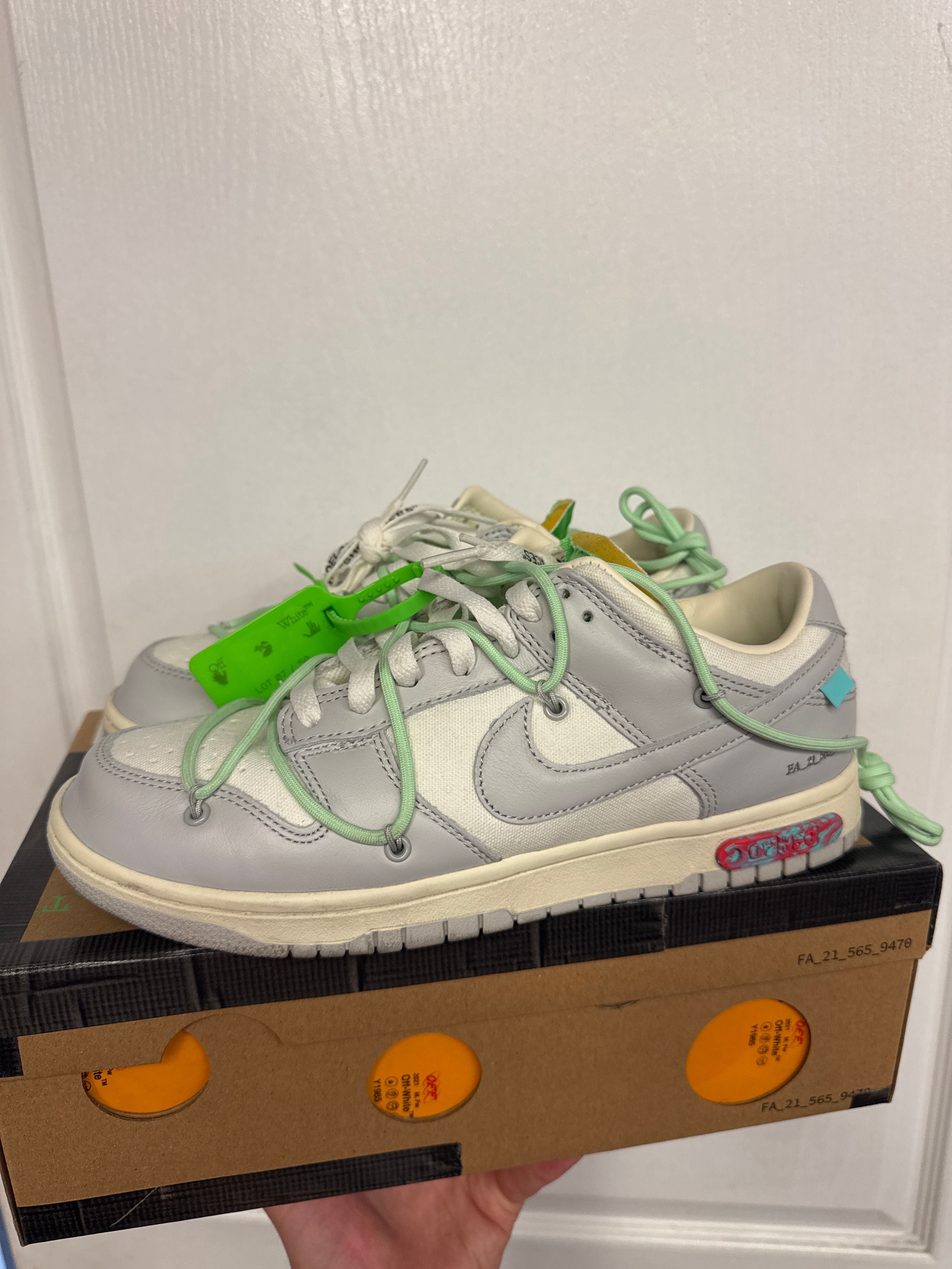 Nike Dunk Low Off-White Lot 7 - Lightly Used, OG All