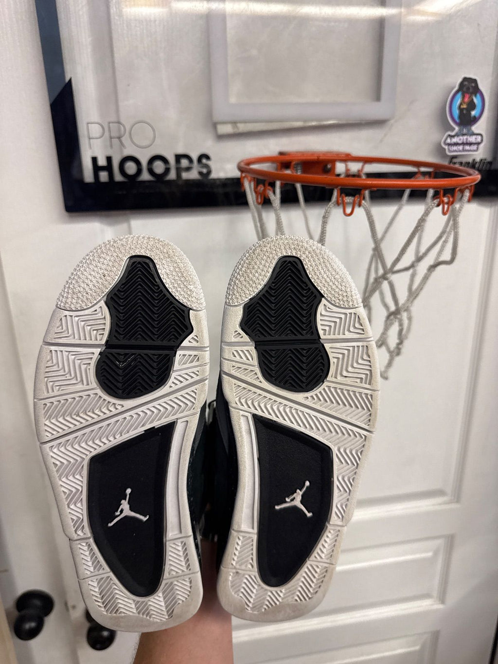 Jordan 4 Retro Fear (2024) - Lightly Used, OG All