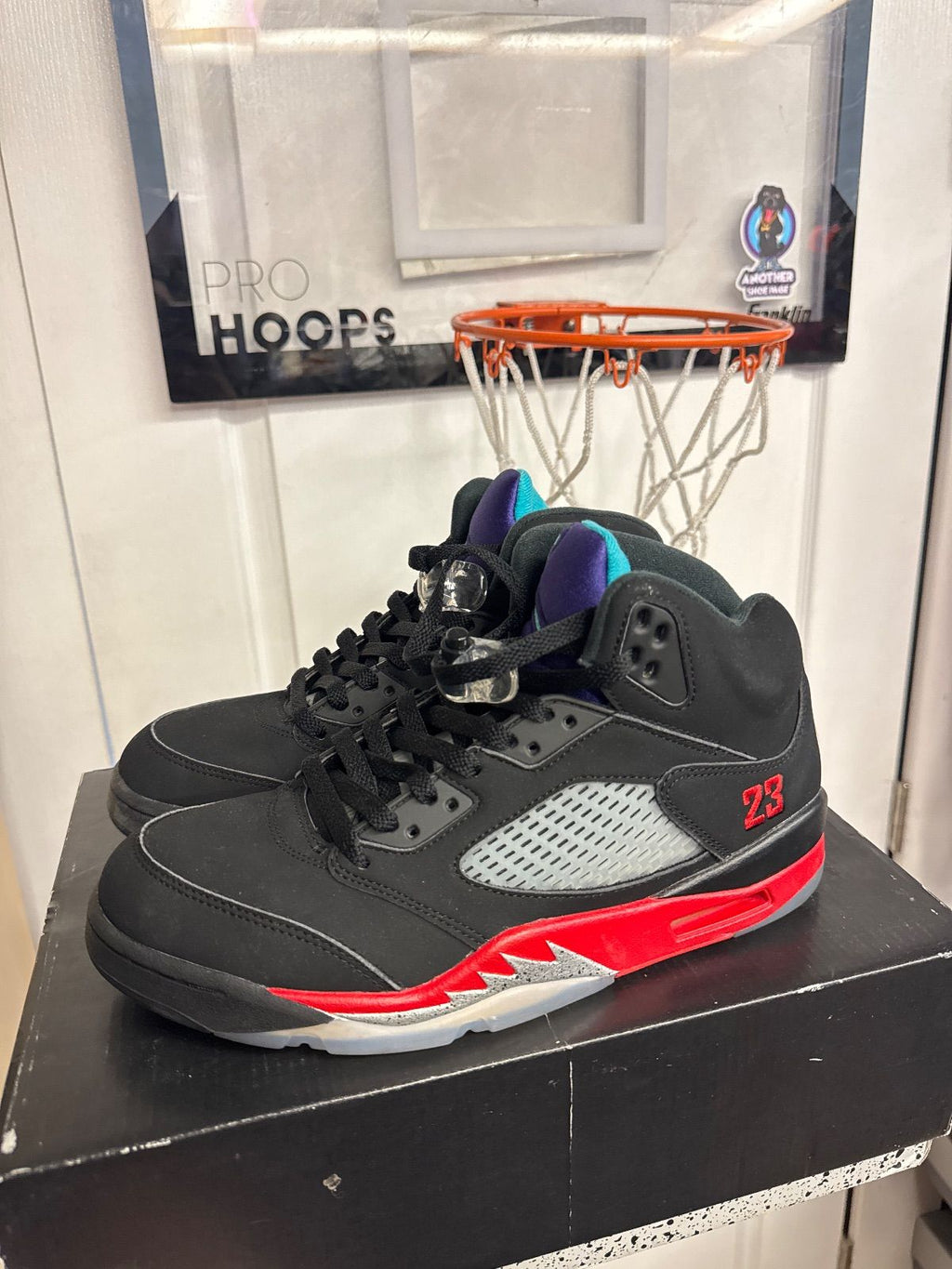 Jordan 5 Retro Top 3 - Lightly Used, OG All