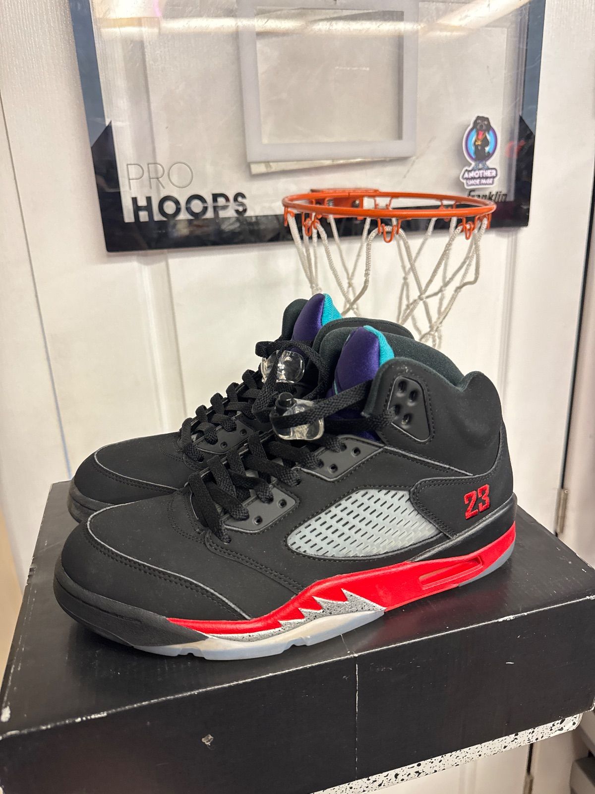 Jordan 5 Retro Top 3 - Lightly Used, OG All