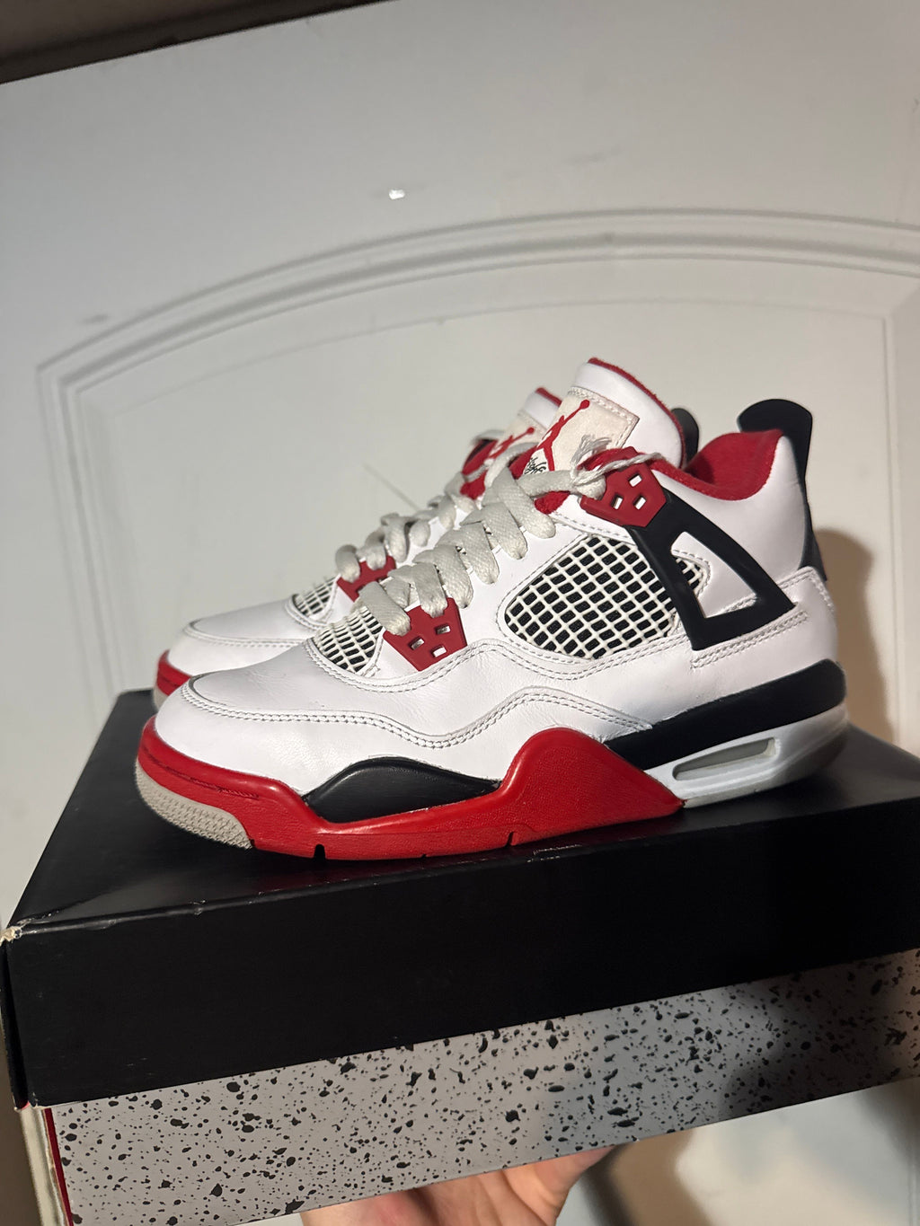 Jordan 4 Retro Fire Red (2020) (GS) - Lightly Used, OG All
