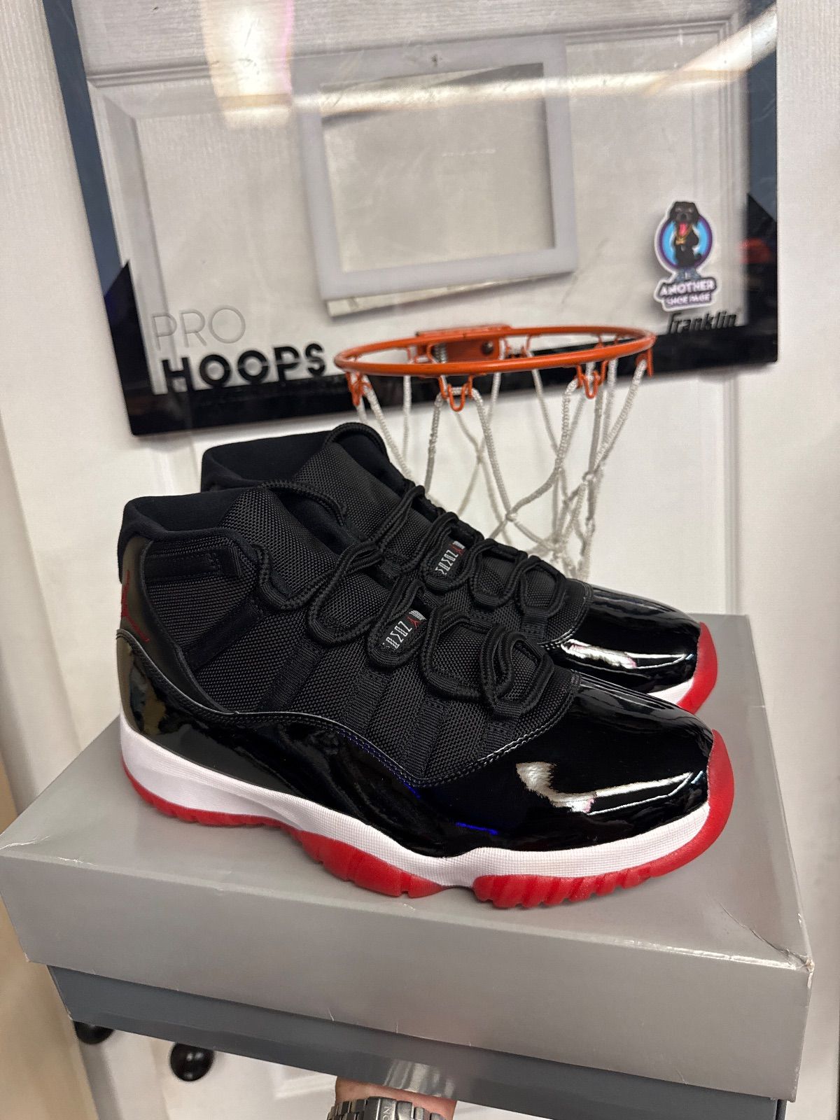 Jordan 11 Retro Playoffs Bred (2019) - New/Replacement Box