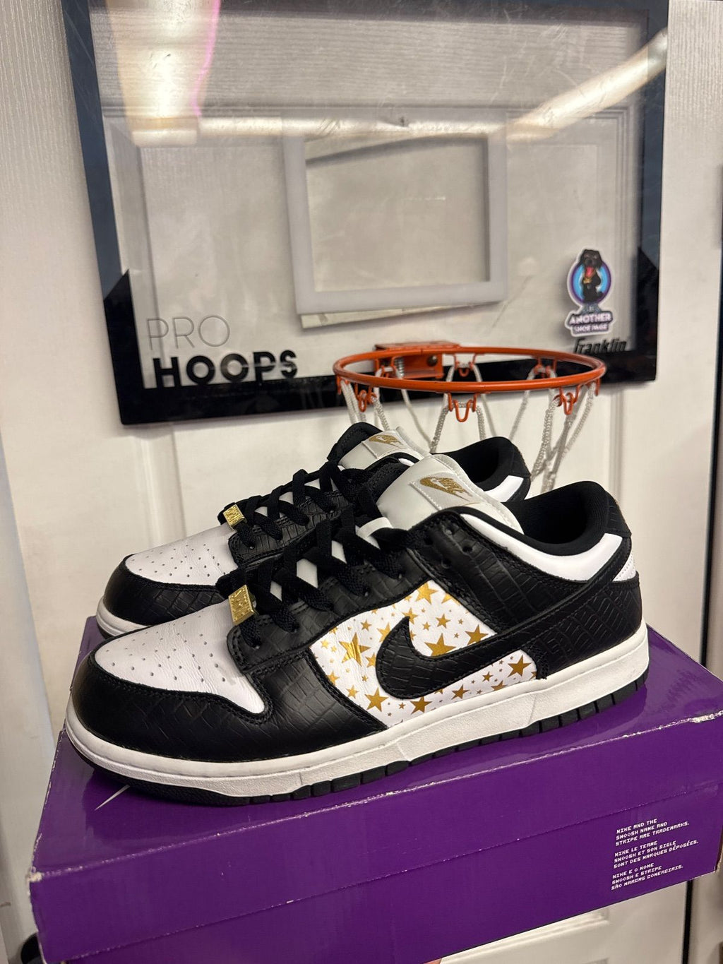 Nike SB Dunk Low Supreme Stars Black (2021) - Lightly Used, OG All