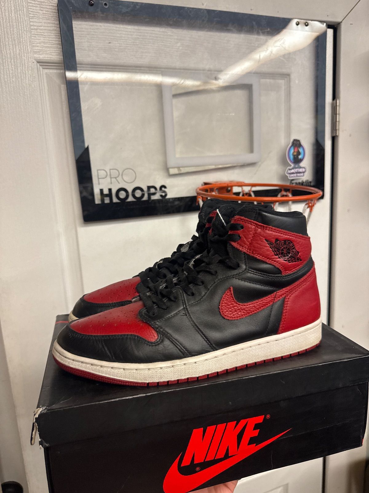 Jordan 1 Retro High Bred Banned (2016) - Lightly Used, OG All