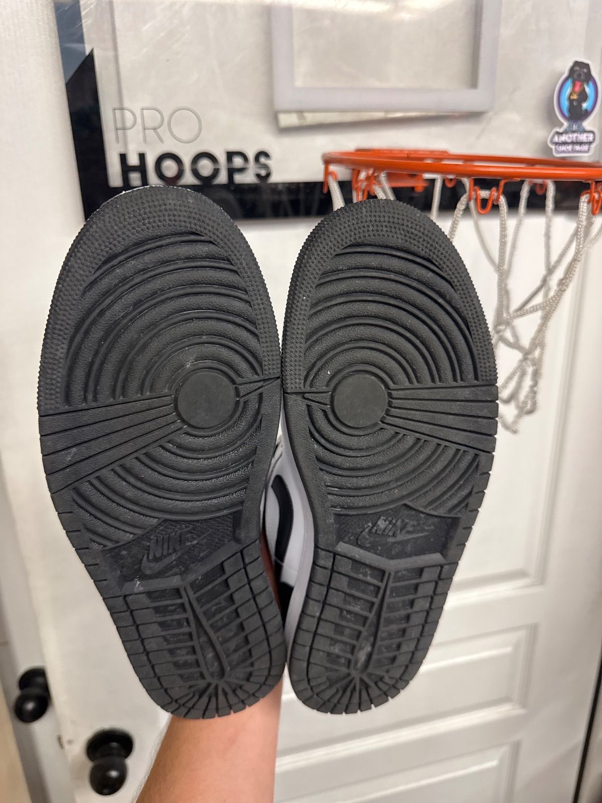 Jordan 1 Low White Black - Lightly Used, OG All